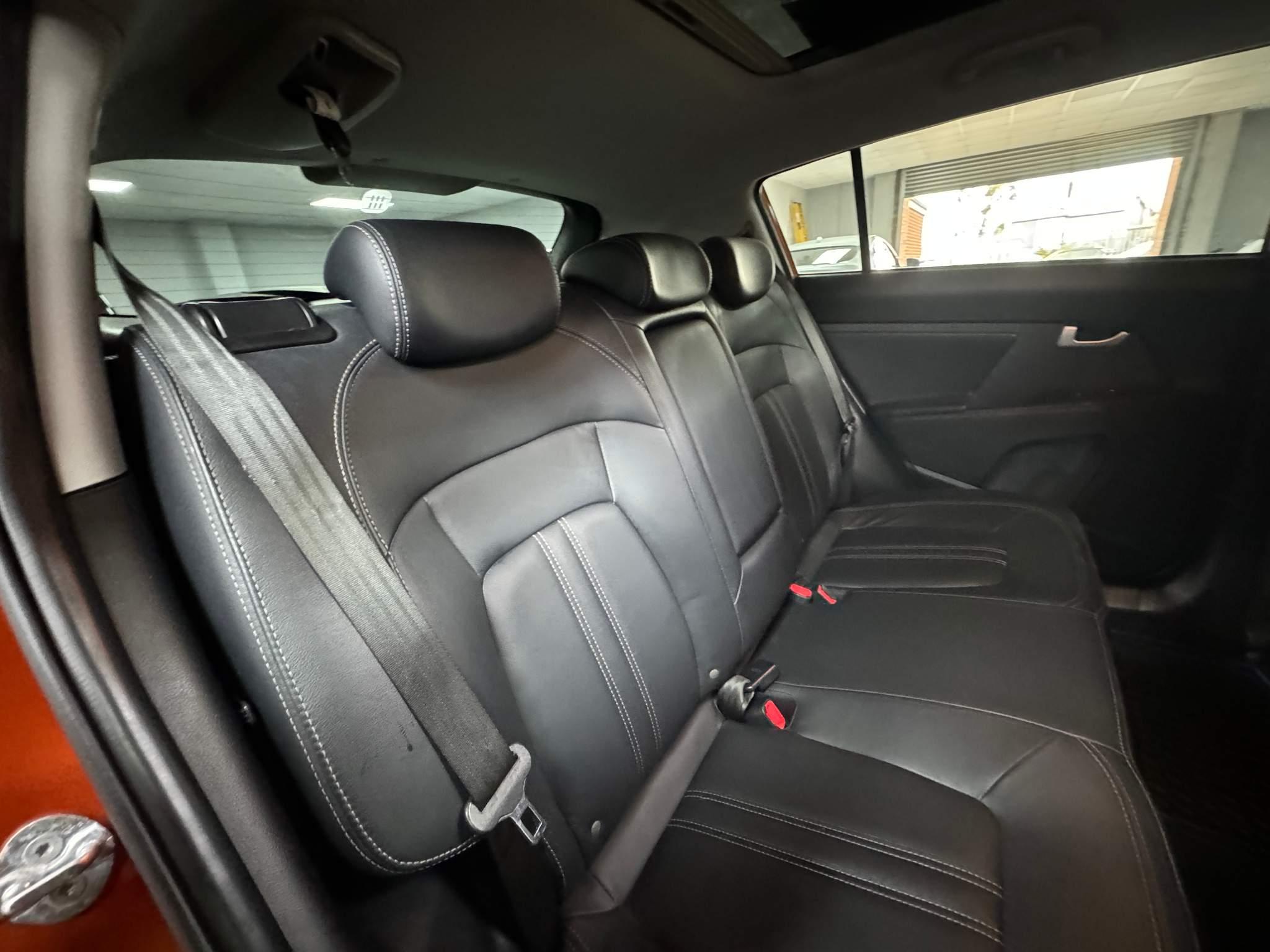 Kia Sportage 1.7 CRDi EcoDynamics 3 2WD Euro 5 (s/s) 5dr 5dr Manual 2014