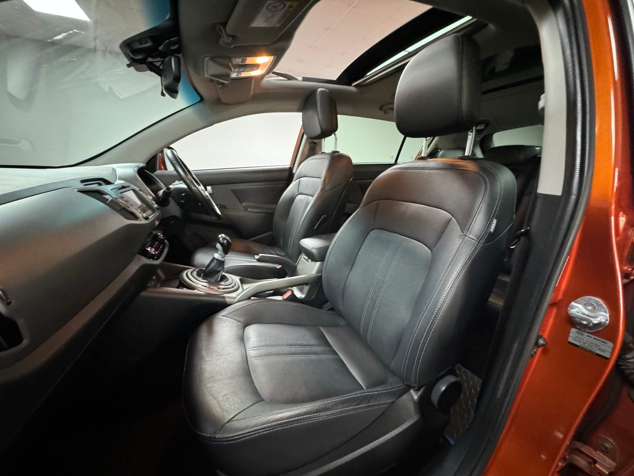 Kia Sportage 1.7 CRDi EcoDynamics 3 2WD Euro 5 (s/s) 5dr 5dr Manual 2014