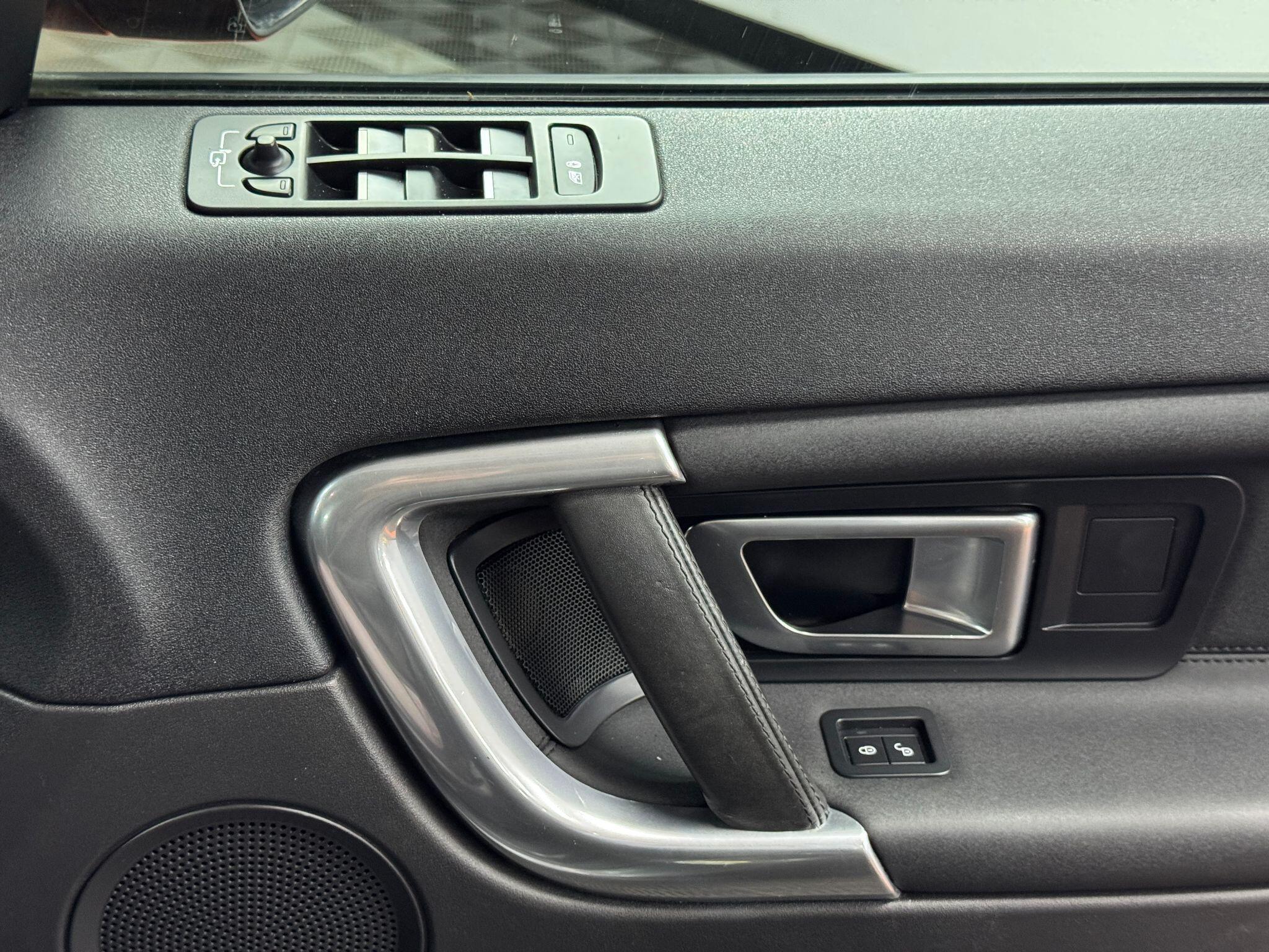 Land Rover Discovery Sport 2.2 SD4 HSE Auto 4WD Euro 5 (s/s) 5dr 5dr Automatic 2015