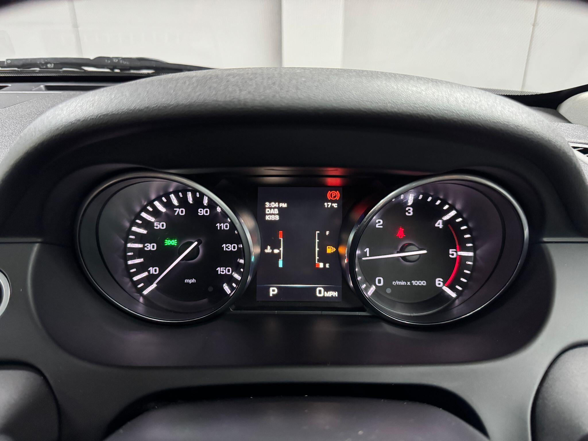 Land Rover Discovery Sport 2.2 SD4 HSE Auto 4WD Euro 5 (s/s) 5dr 5dr Automatic 2015