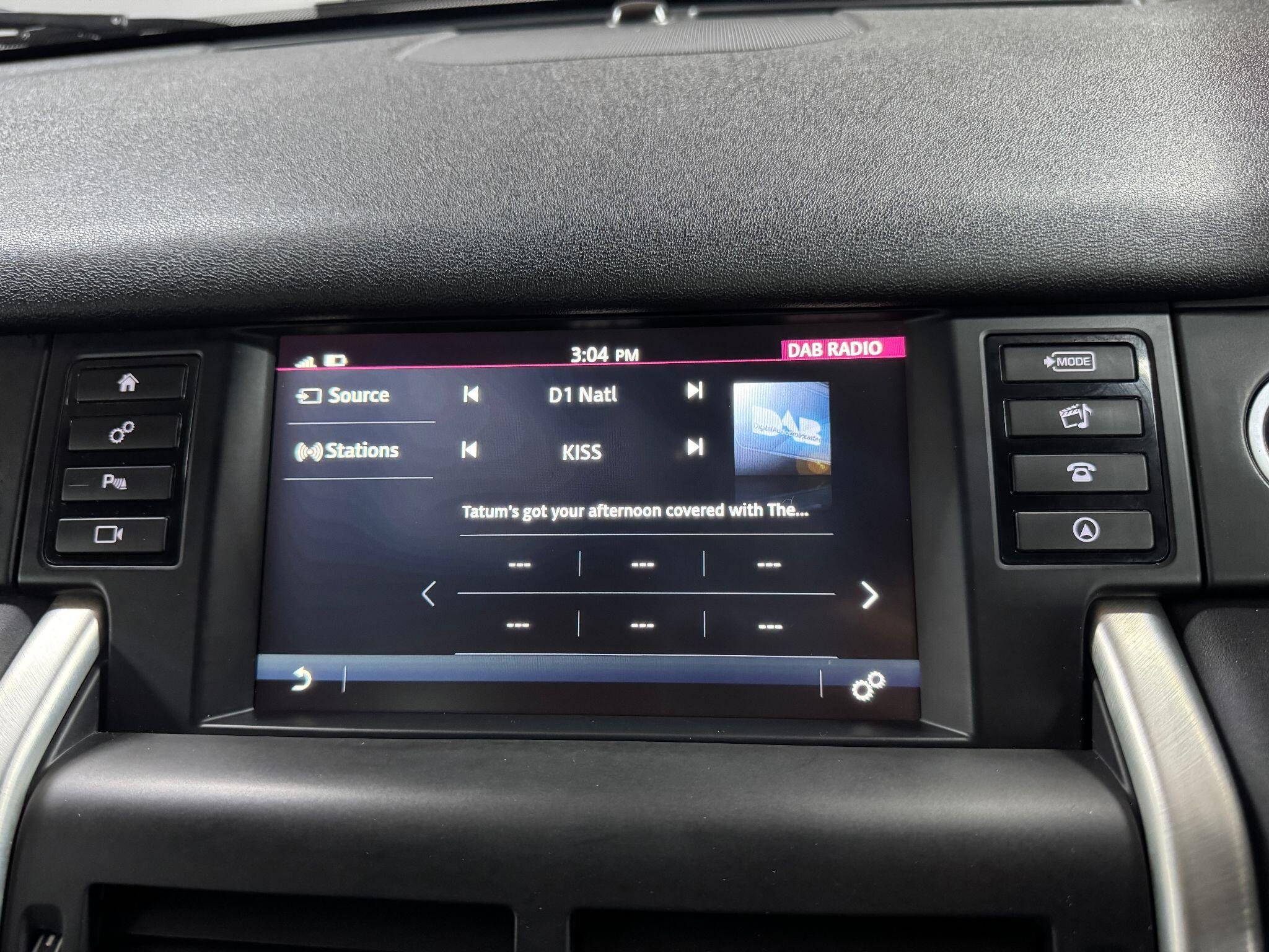 Land Rover Discovery Sport 2.2 SD4 HSE Auto 4WD Euro 5 (s/s) 5dr 5dr Automatic 2015