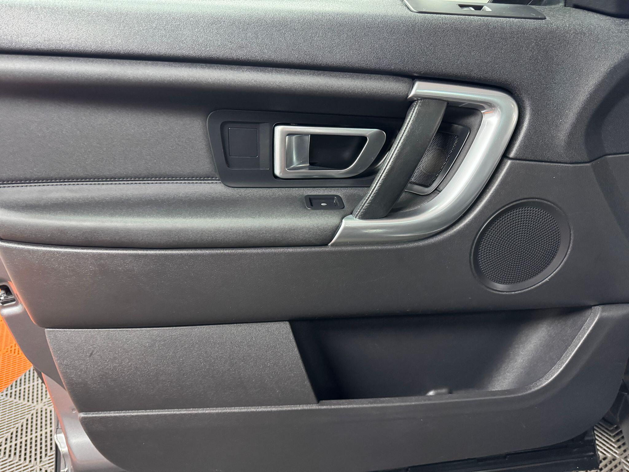 Land Rover Discovery Sport 2.2 SD4 HSE Auto 4WD Euro 5 (s/s) 5dr 5dr Automatic 2015