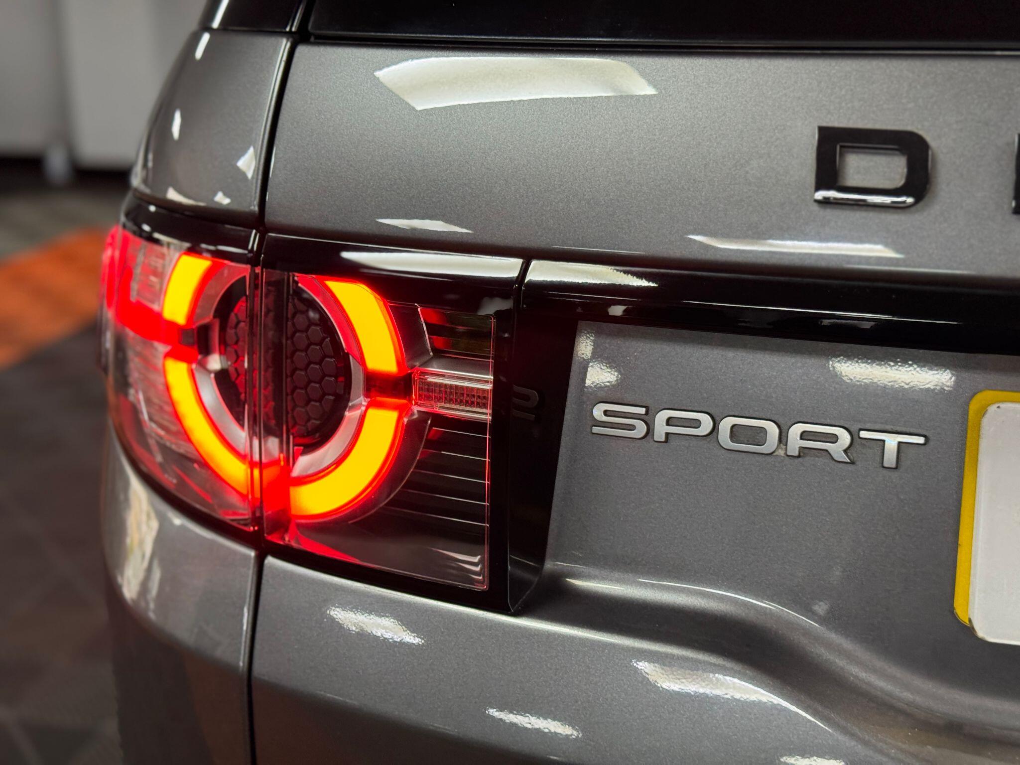 Land Rover Discovery Sport 2.2 SD4 HSE Auto 4WD Euro 5 (s/s) 5dr 5dr Automatic 2015