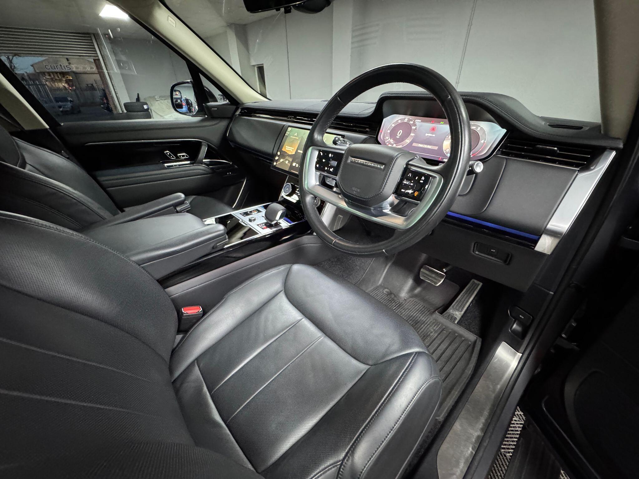 Land Rover Range Rover 3.0 D350 MHEV HSE Auto 4WD Euro 6 (s/s) 5dr 5dr Automatic 2026