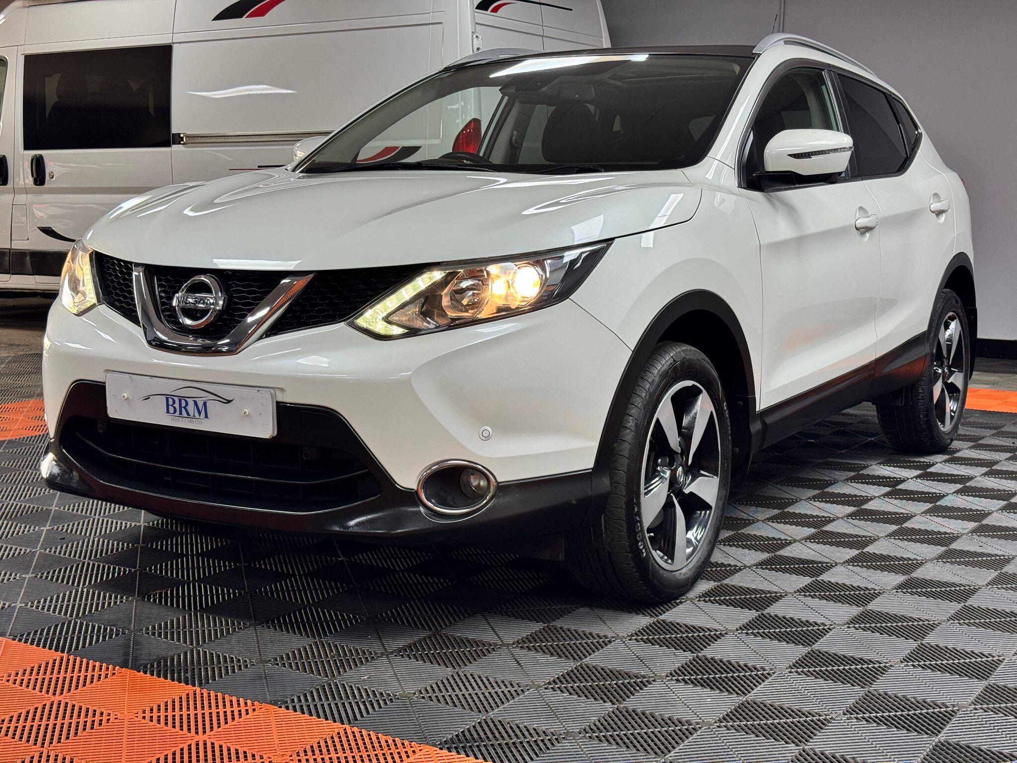 Nissan Qashqai 1.6 dCi N-Connecta 2WD Euro 6 (s/s) 5dr 5dr Manual 2016