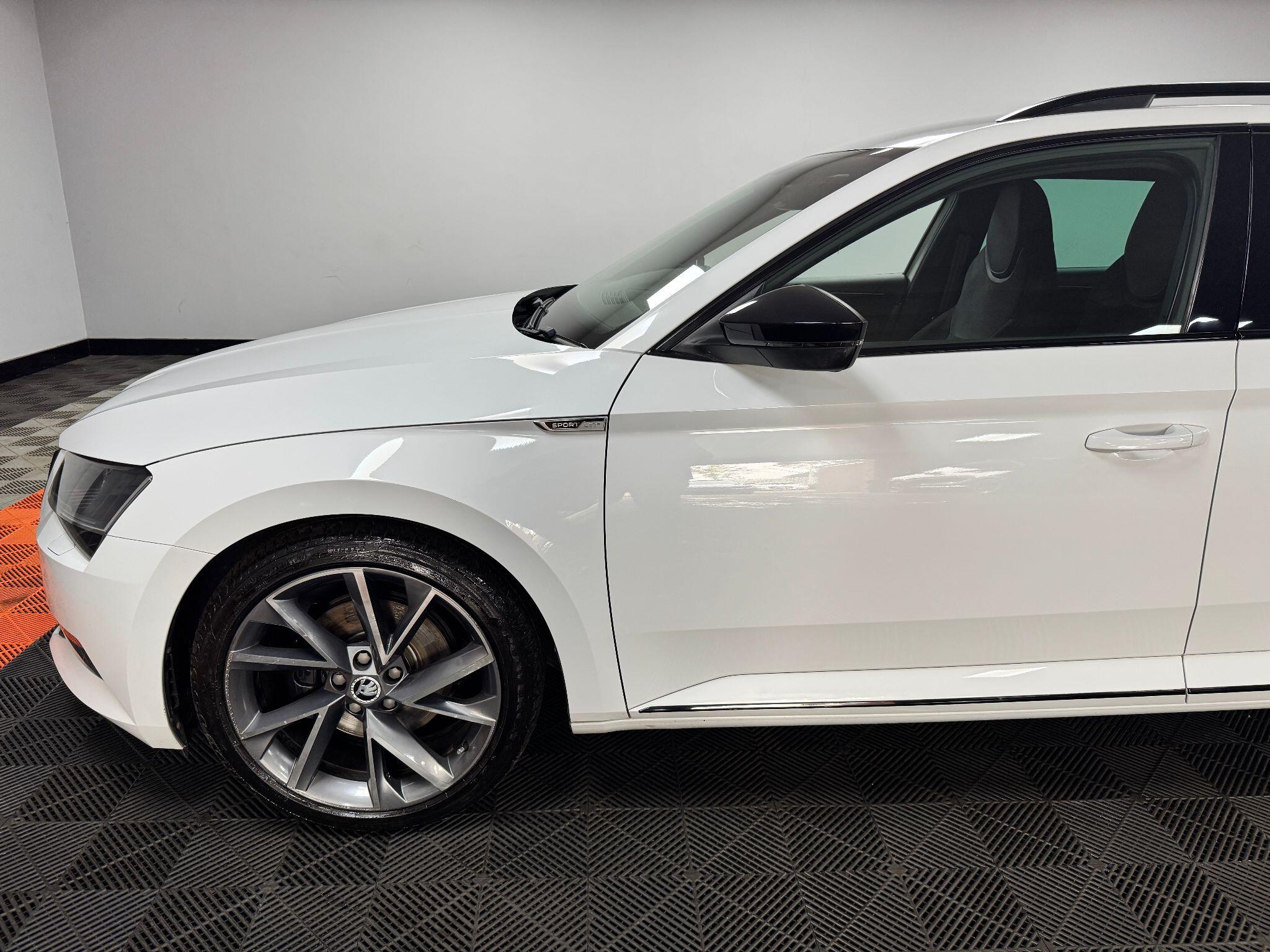 Skoda Superb 2.0 TDI SportLine DSG Auto 6Spd Euro 6 (s/s) 5dr 5dr Automatic 2016