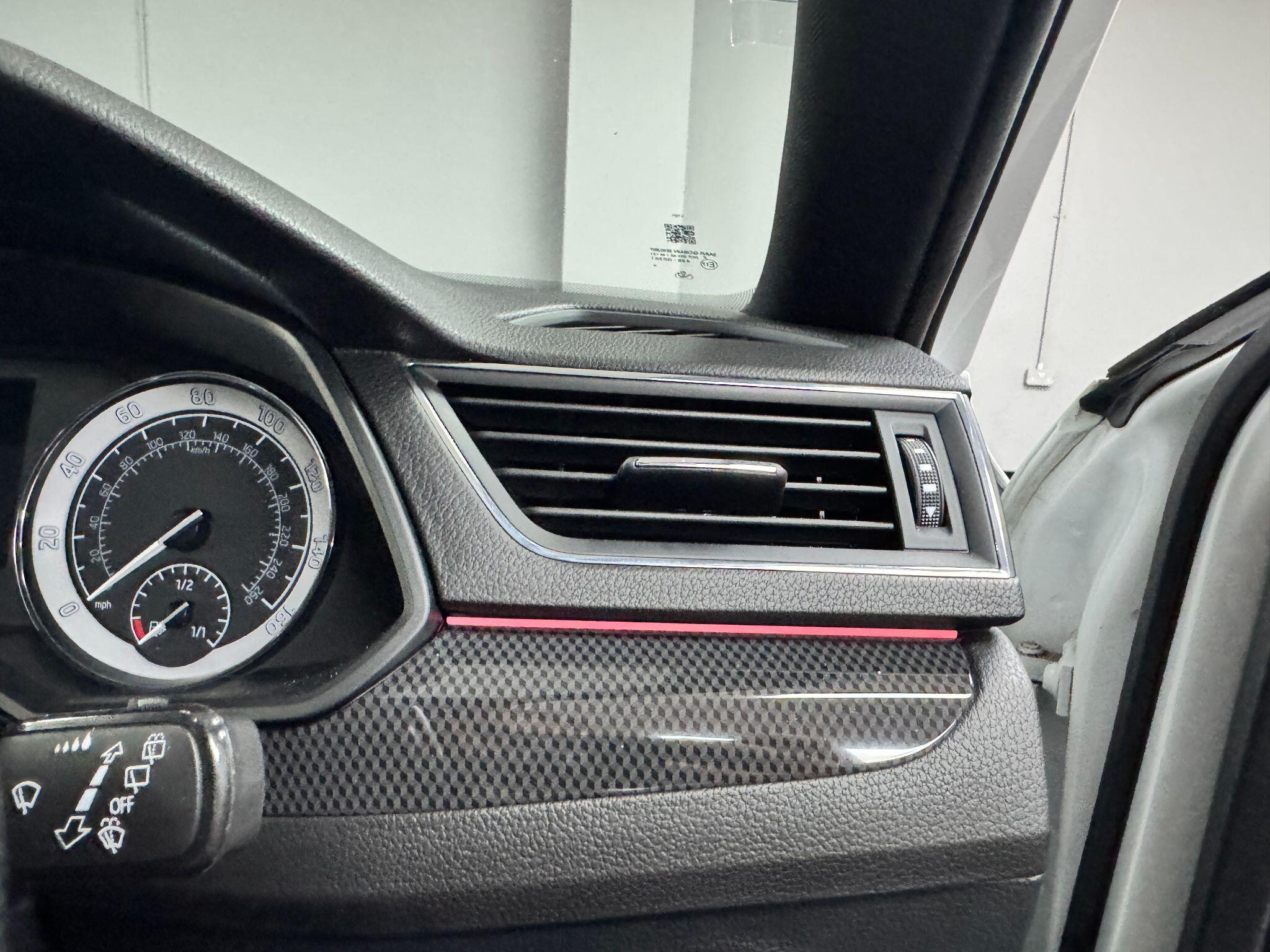 Skoda Superb 2.0 TDI SportLine DSG Auto 6Spd Euro 6 (s/s) 5dr 5dr Automatic 2016