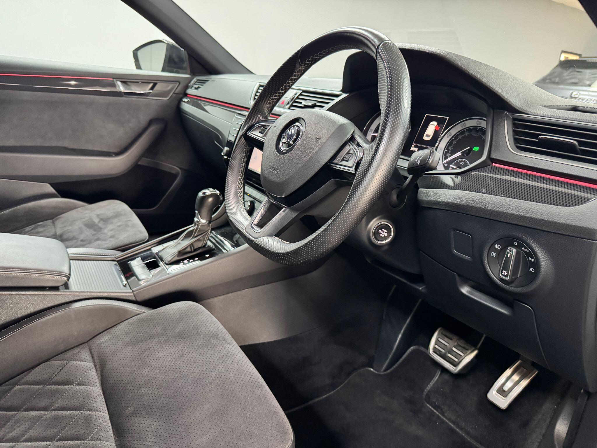 Skoda Superb 2.0 TDI SportLine DSG Auto 6Spd Euro 6 (s/s) 5dr 5dr Automatic 2016