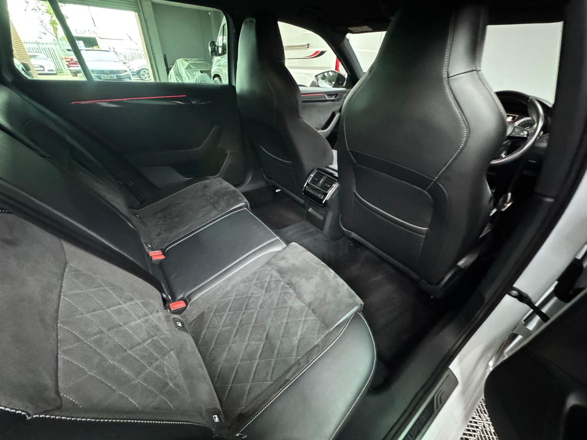 Skoda Superb 2.0 TDI SportLine DSG Auto 6Spd Euro 6 (s/s) 5dr 5dr Automatic 2016