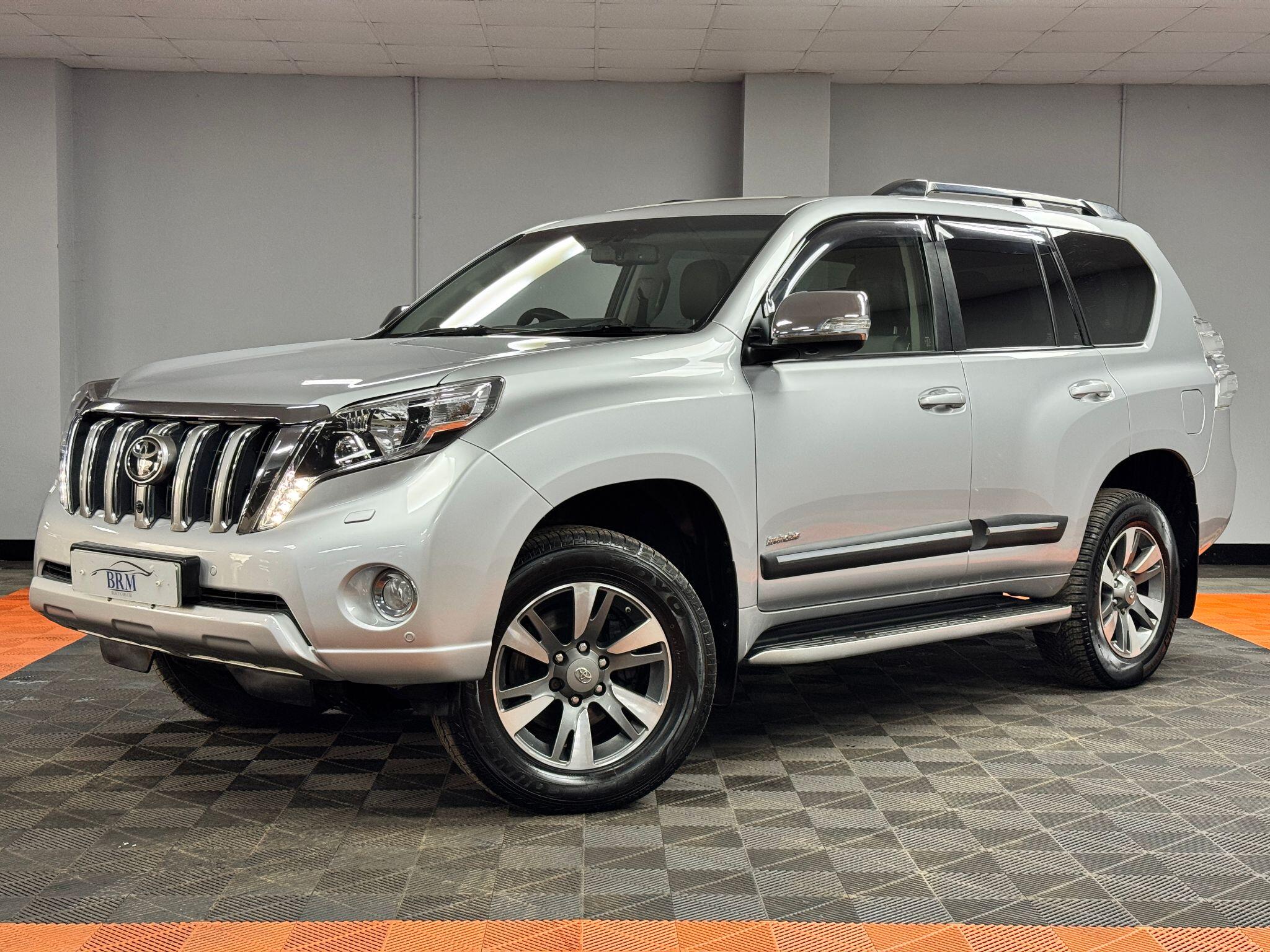 Toyota Land Cruiser 3.0 D-4D Invincible Auto 4WD Euro 5 5dr (7 Seats) 5dr Automatic 2014