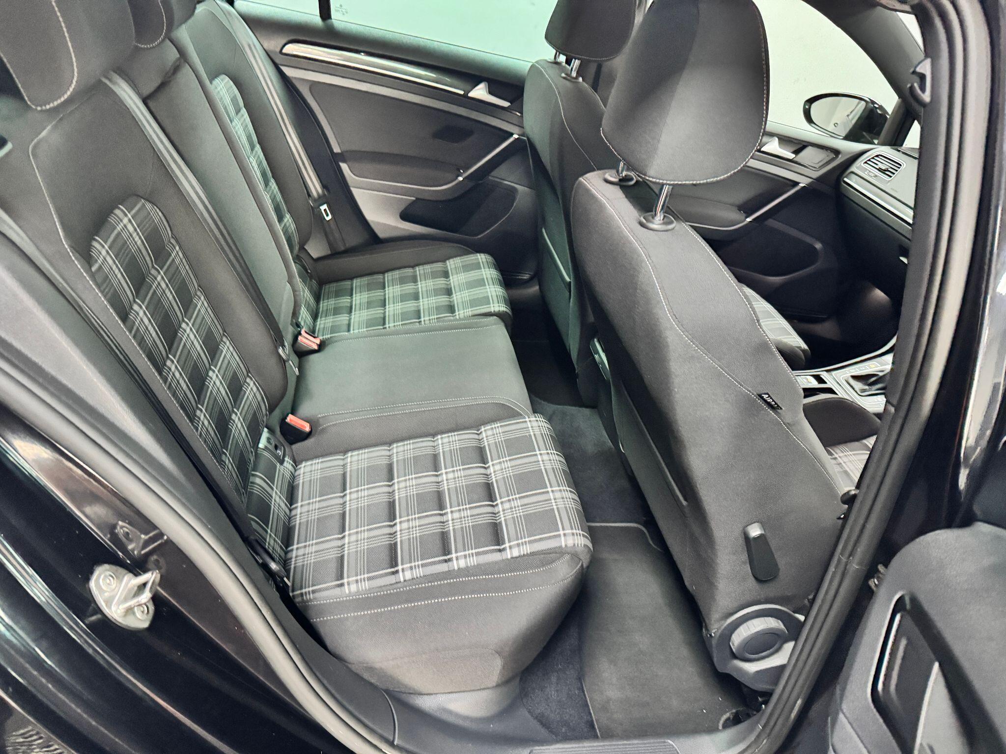 Volkswagen Golf 2.0 TDI BlueMotion Tech GT Edition Euro 6 (s/s) 5dr 5dr Manual 2017