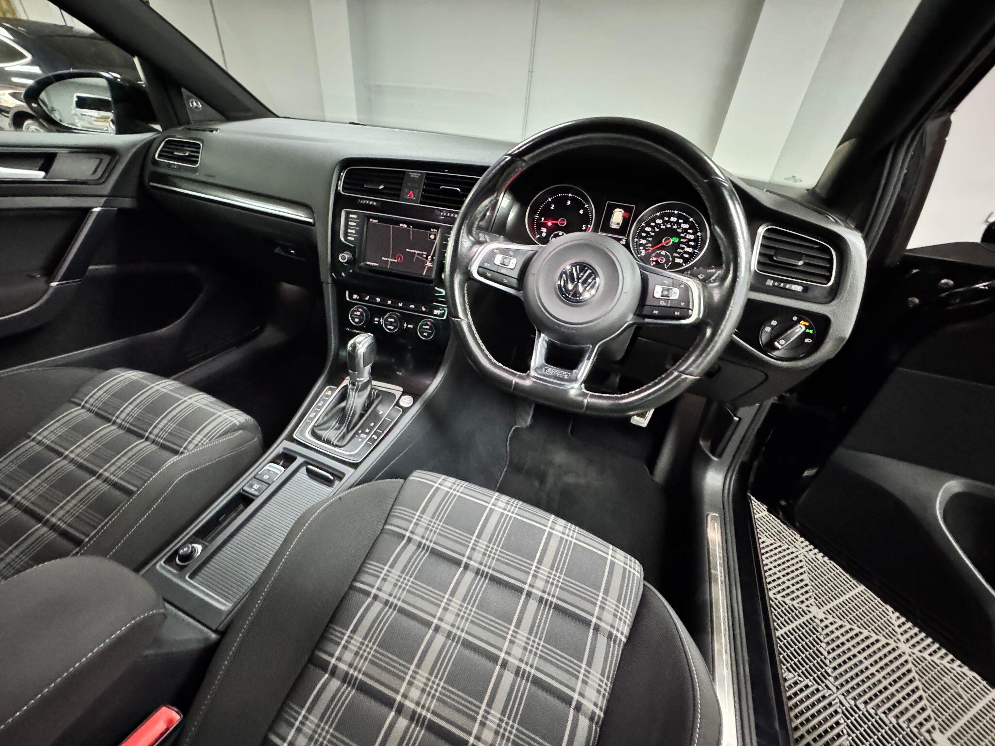 Volkswagen Golf 2.0 TDI BlueMotion Tech GT Edition Euro 6 (s/s) 5dr 5dr Manual 2017