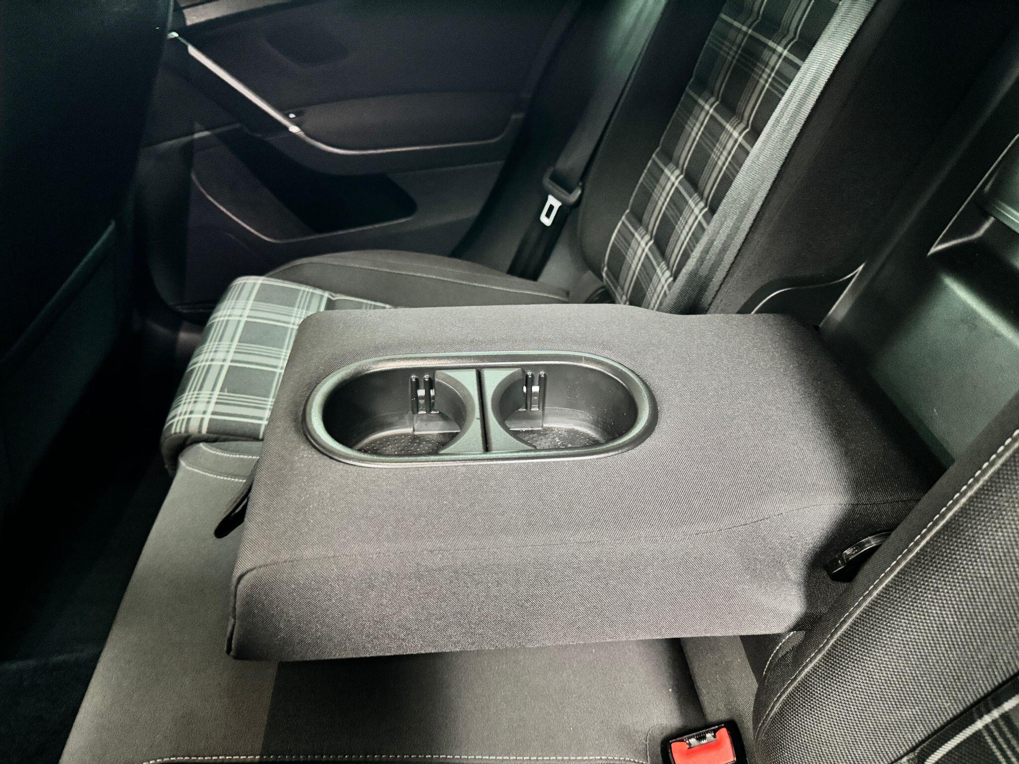 Volkswagen Golf 2.0 TDI BlueMotion Tech GT Edition Euro 6 (s/s) 5dr 5dr Manual 2017