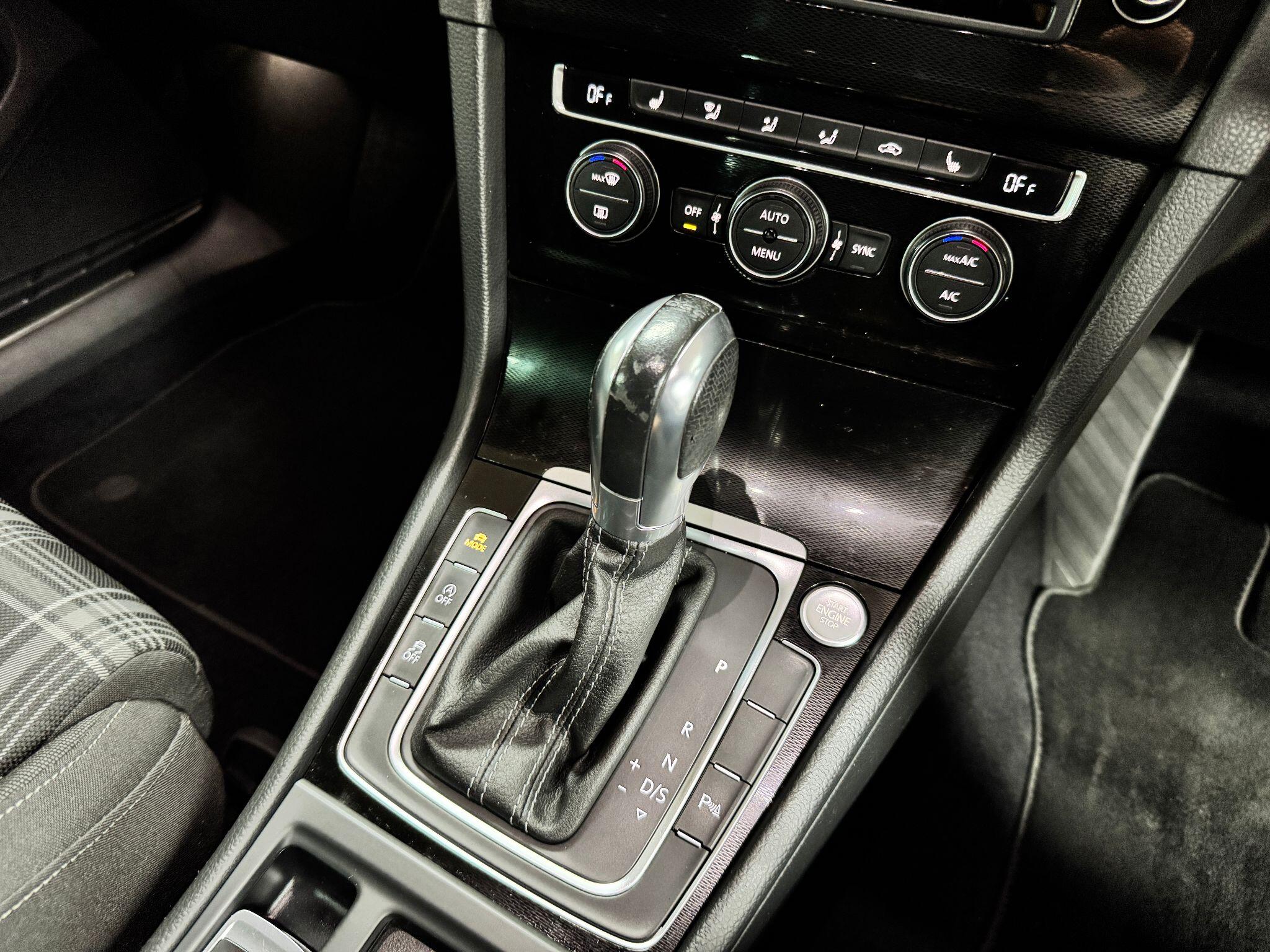 Volkswagen Golf 2.0 TDI BlueMotion Tech GT Edition Euro 6 (s/s) 5dr 5dr Manual 2017