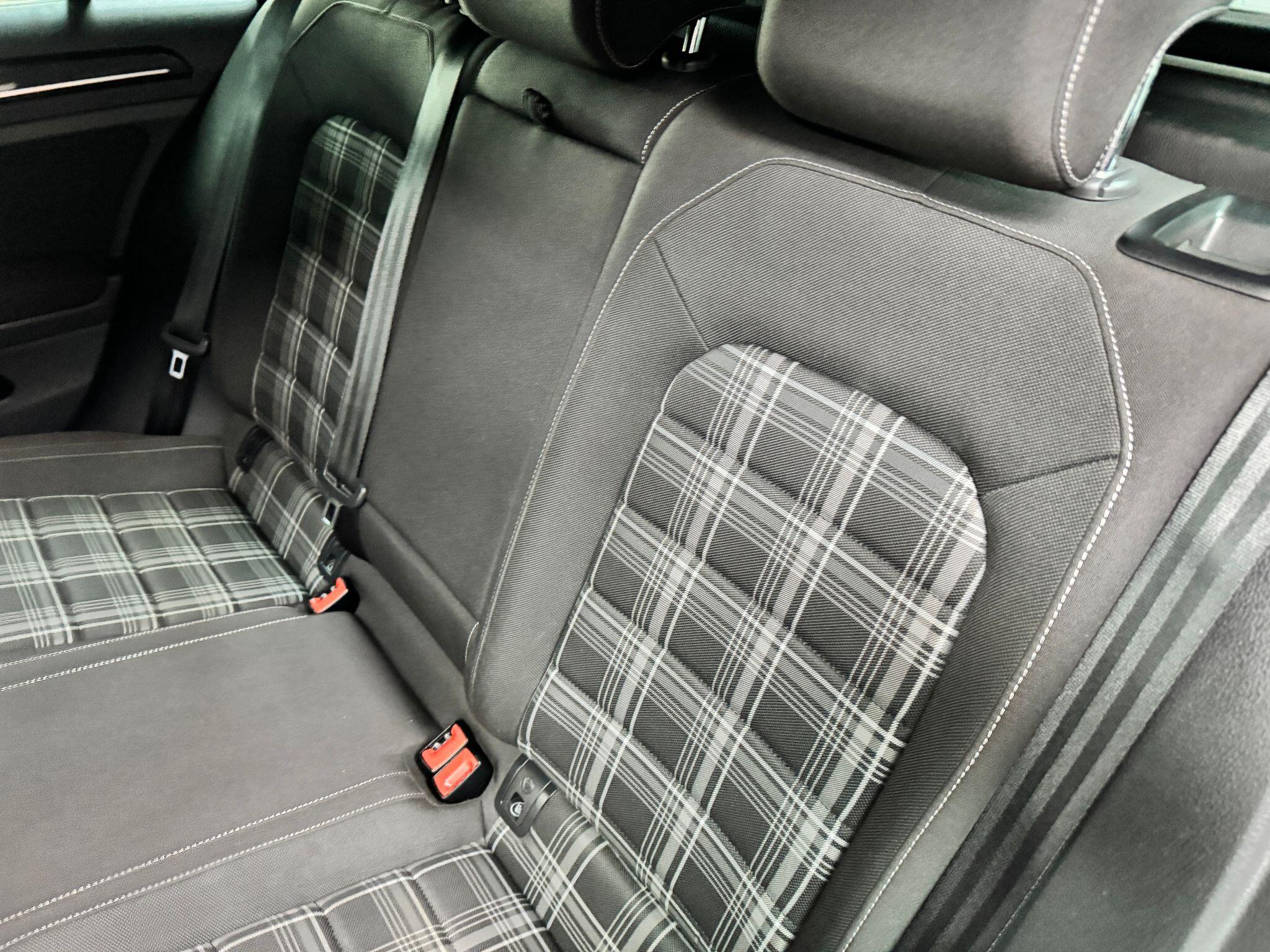 Volkswagen Golf 2.0 TDI BlueMotion Tech GTD (Nav) DSG Euro 6 (s/s) 5dr 5dr Automatic 2016