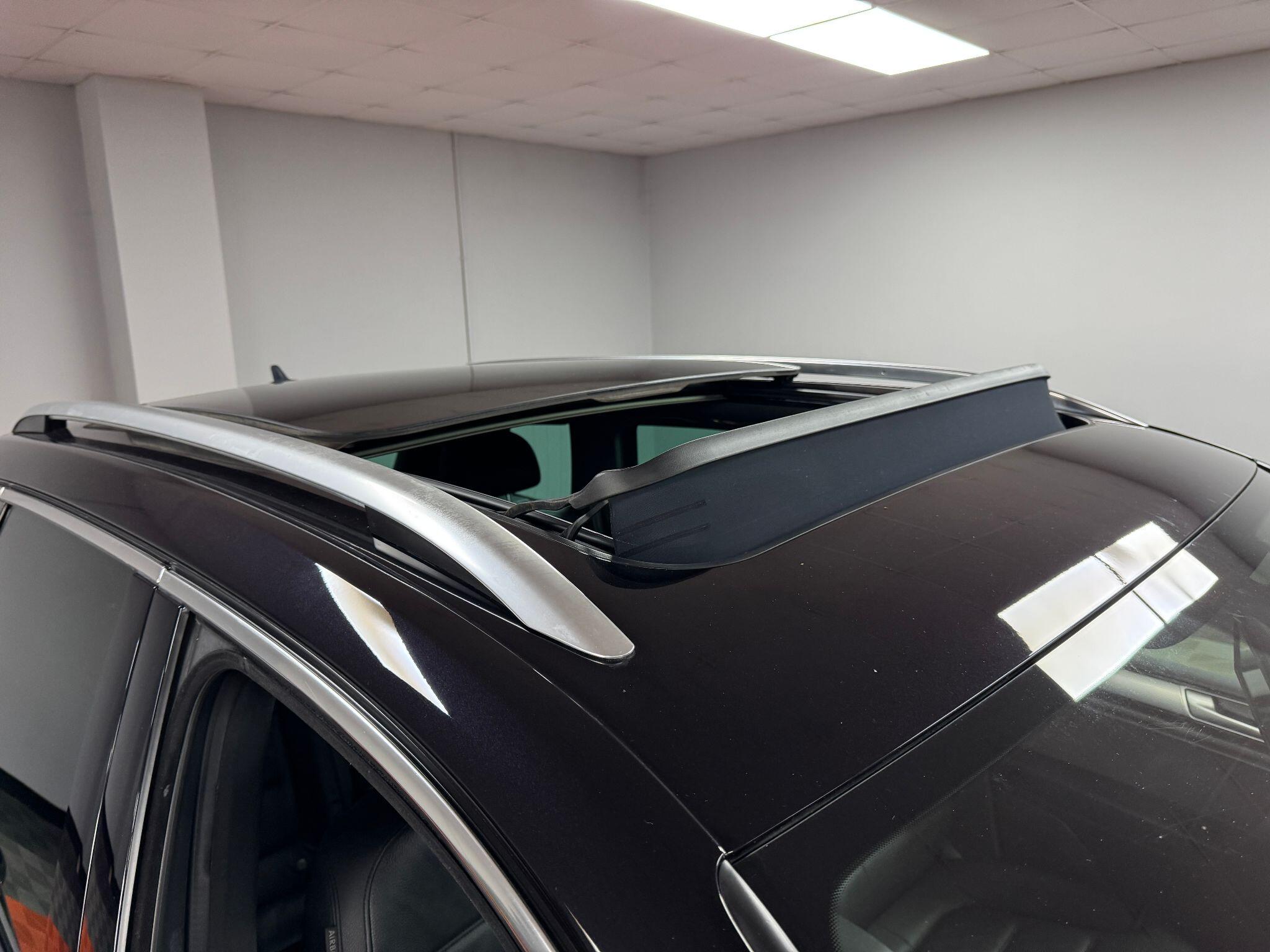 Volkswagen Touareg 3.0 TDI V6 BlueMotion Tech R-Line Tiptronic 4WD Euro 6 (s/s) 5dr 5dr Automatic 2015