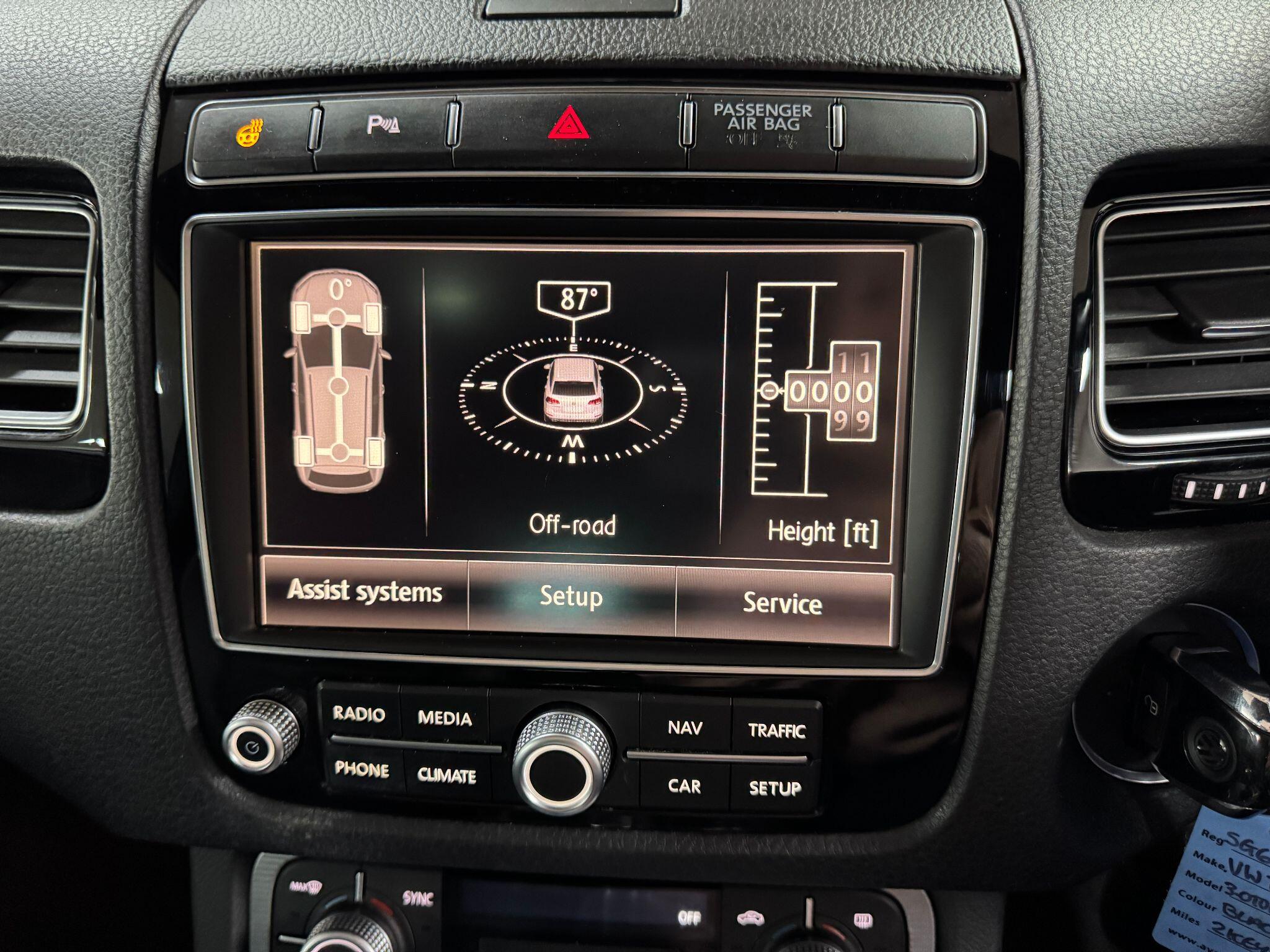 Volkswagen Touareg 3.0 TDI V6 BlueMotion Tech R-Line Tiptronic 4WD Euro 6 (s/s) 5dr 5dr Automatic 2015