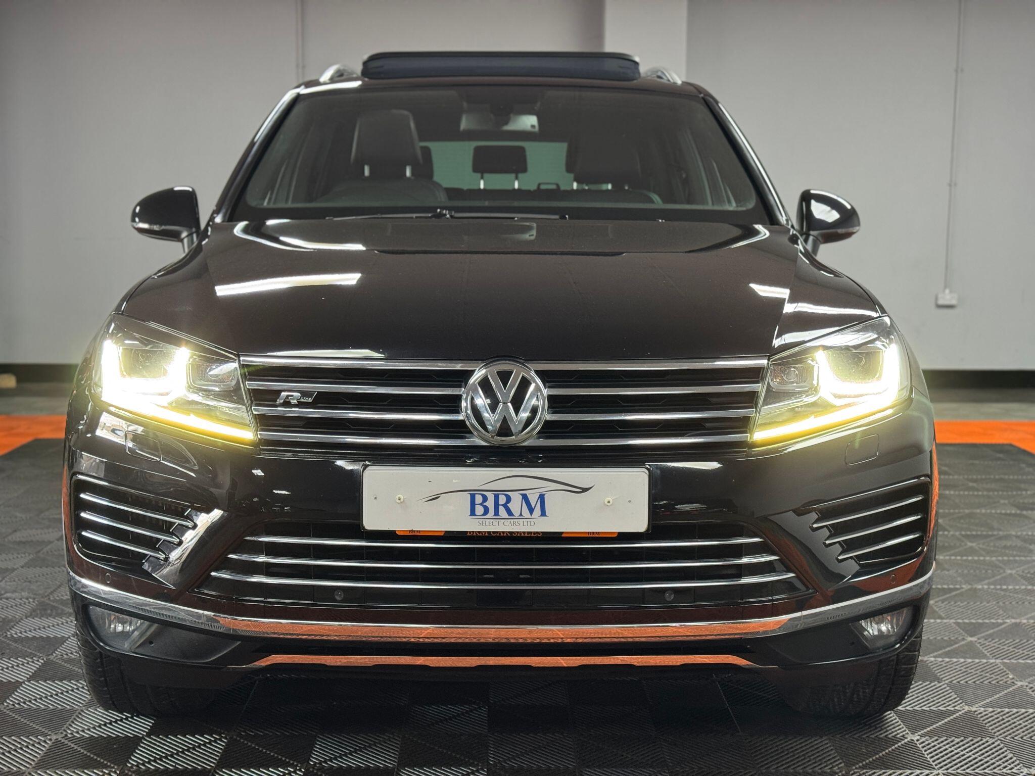 Volkswagen Touareg 3.0 TDI V6 BlueMotion Tech R-Line Tiptronic 4WD Euro 6 (s/s) 5dr 5dr Automatic 2015