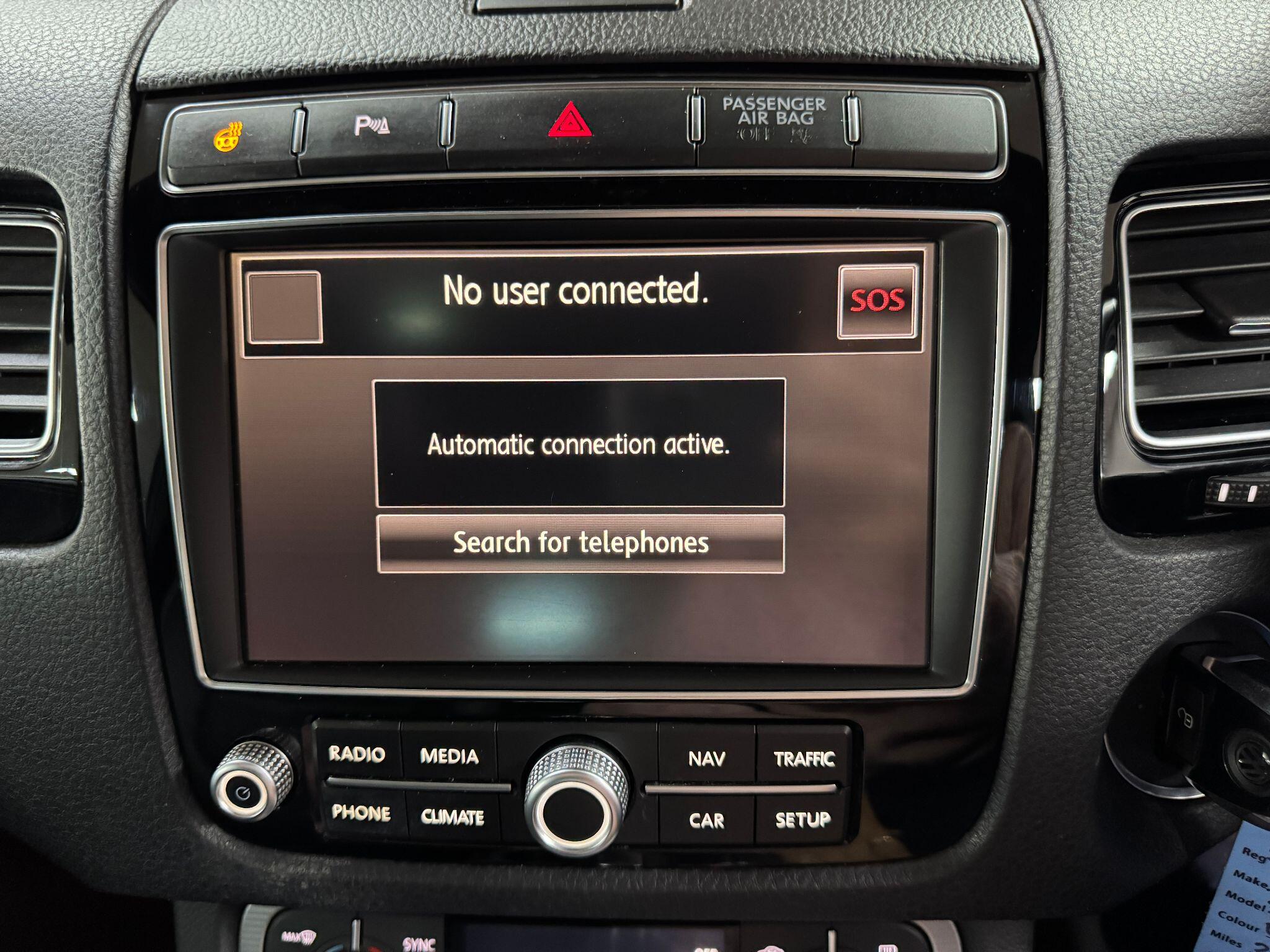 Volkswagen Touareg 3.0 TDI V6 BlueMotion Tech R-Line Tiptronic 4WD Euro 6 (s/s) 5dr 5dr Automatic 2015