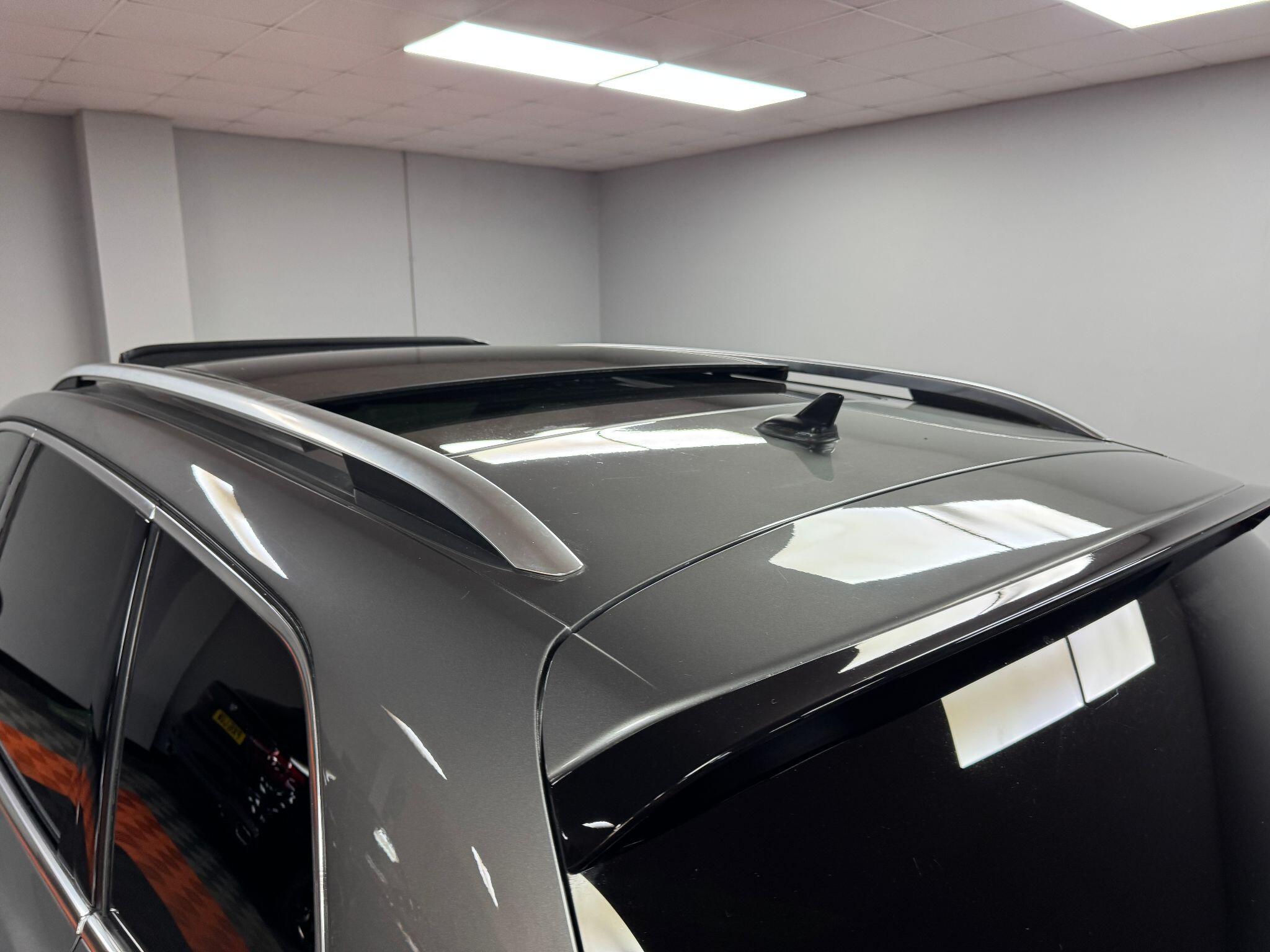 Volkswagen Touareg 3.0 TDI V6 BlueMotion Tech R-Line Tiptronic 4WD Euro 6 (s/s) 5dr 5dr Automatic 2015