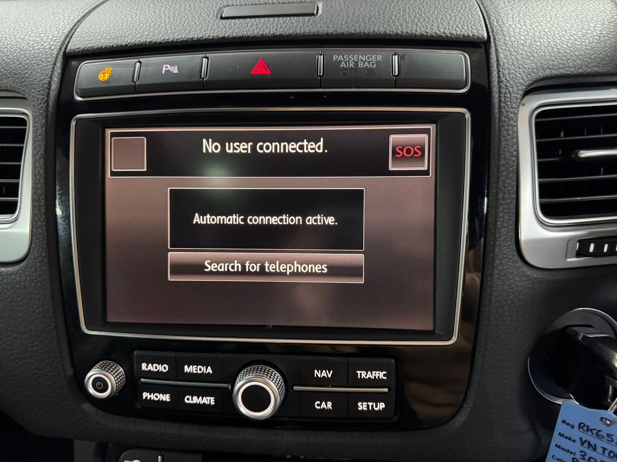 Volkswagen Touareg 3.0 TDI V6 BlueMotion Tech R-Line Tiptronic 4WD Euro 6 (s/s) 5dr 5dr Automatic 2015