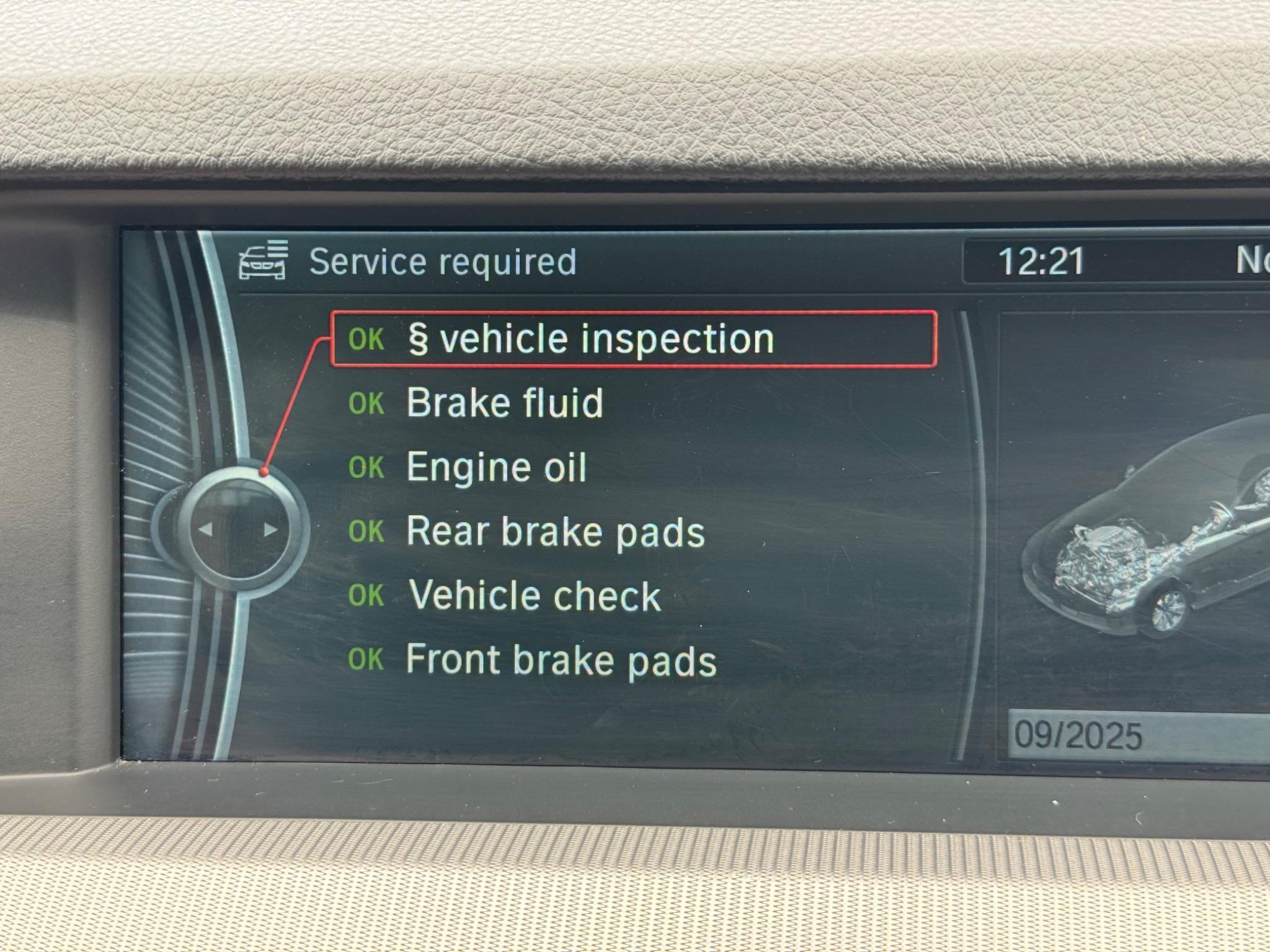 BMW M5 4.4 V8 DCT Euro 5 (s/s) 4dr 4dr Automatic 2012