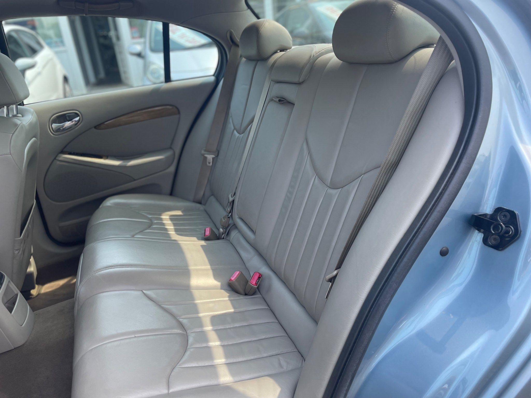 Jaguar S-Type 3.0 V6 SE 4dr 4dr Automatic 2001