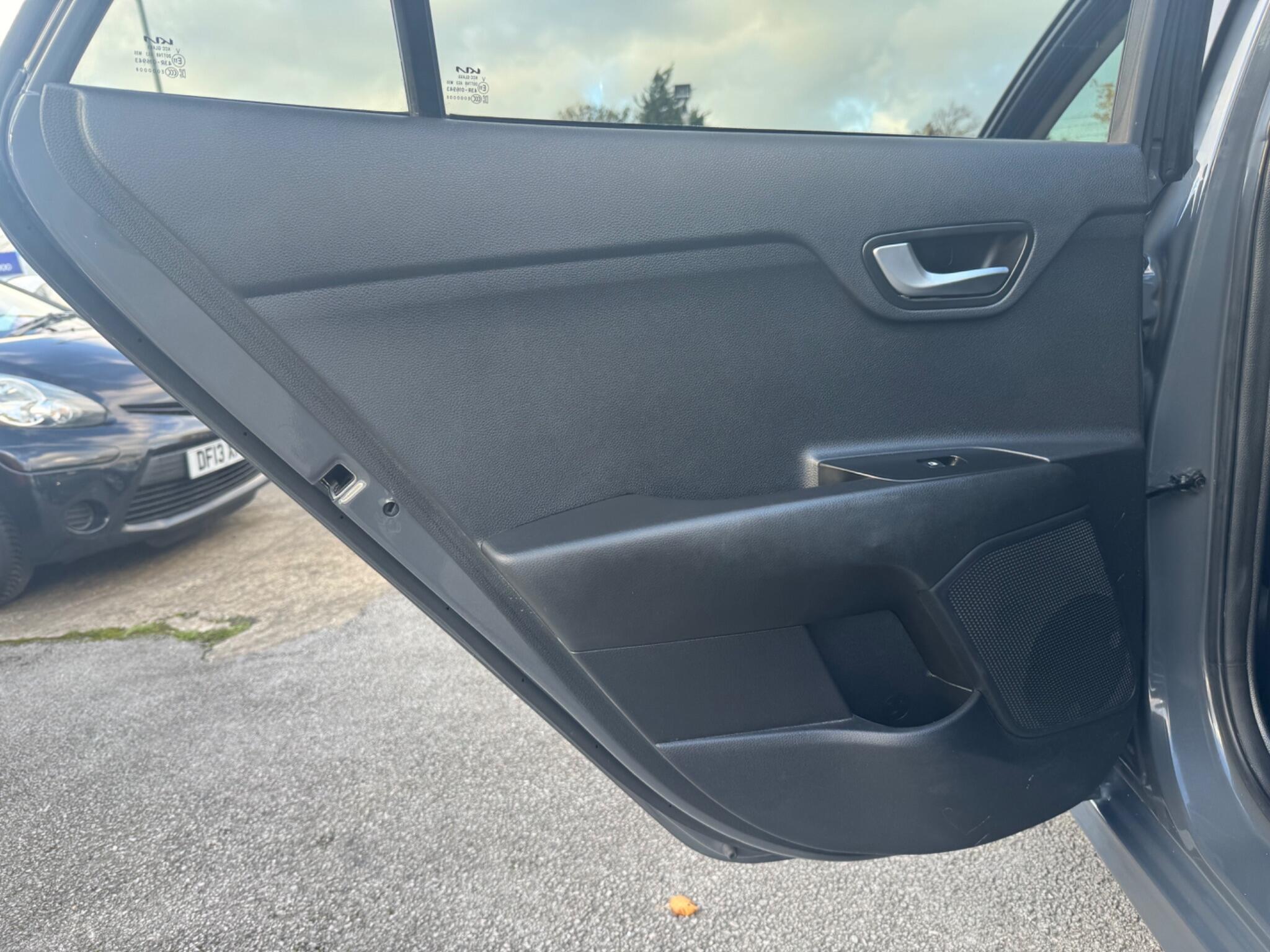 Kia Rio 1.0 T-GDi MHEV 3 Euro 6 (s/s) 5dr 5dr Manual 2022