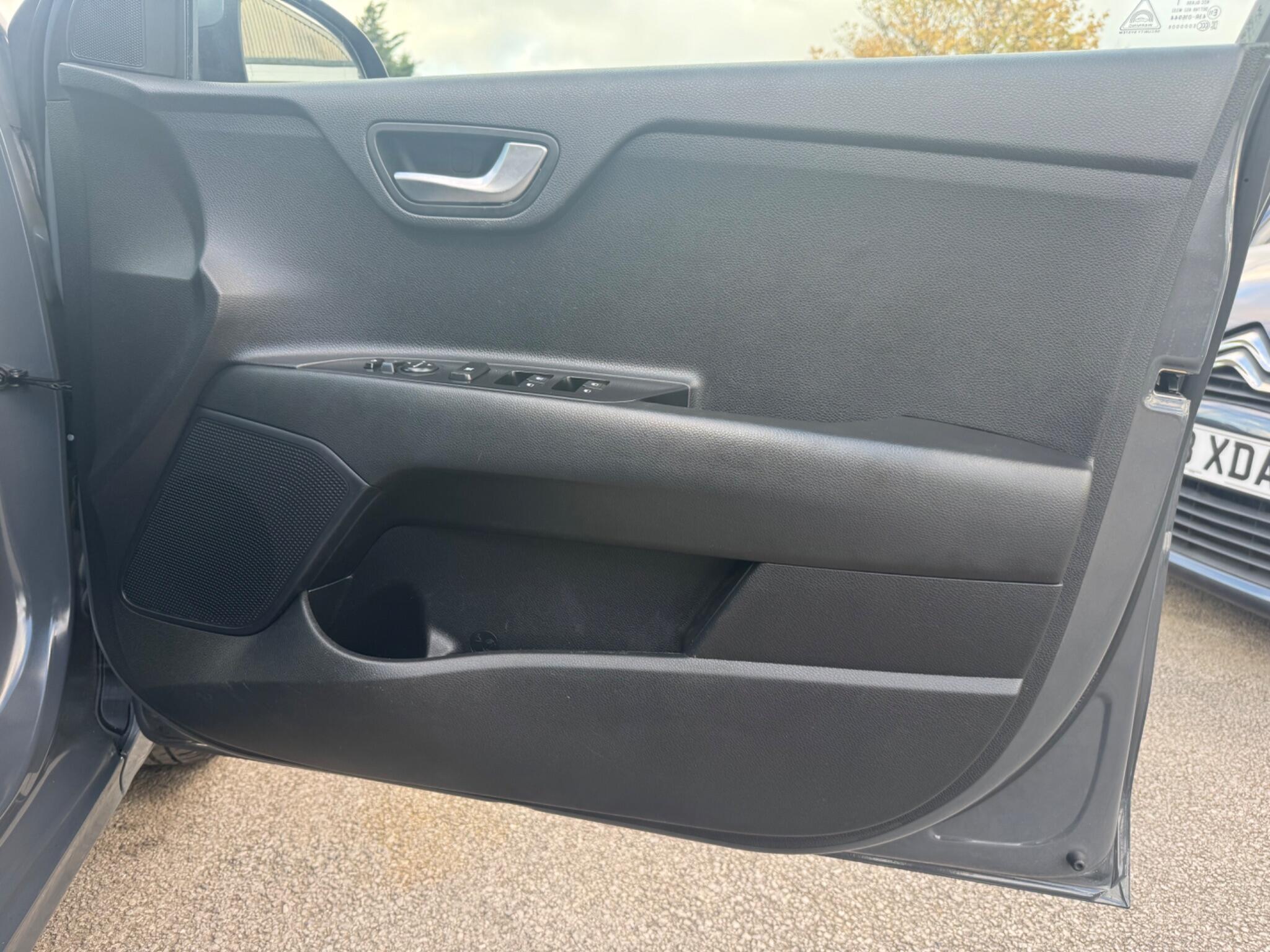 Kia Rio 1.0 T-GDi MHEV 3 Euro 6 (s/s) 5dr 5dr Manual 2022