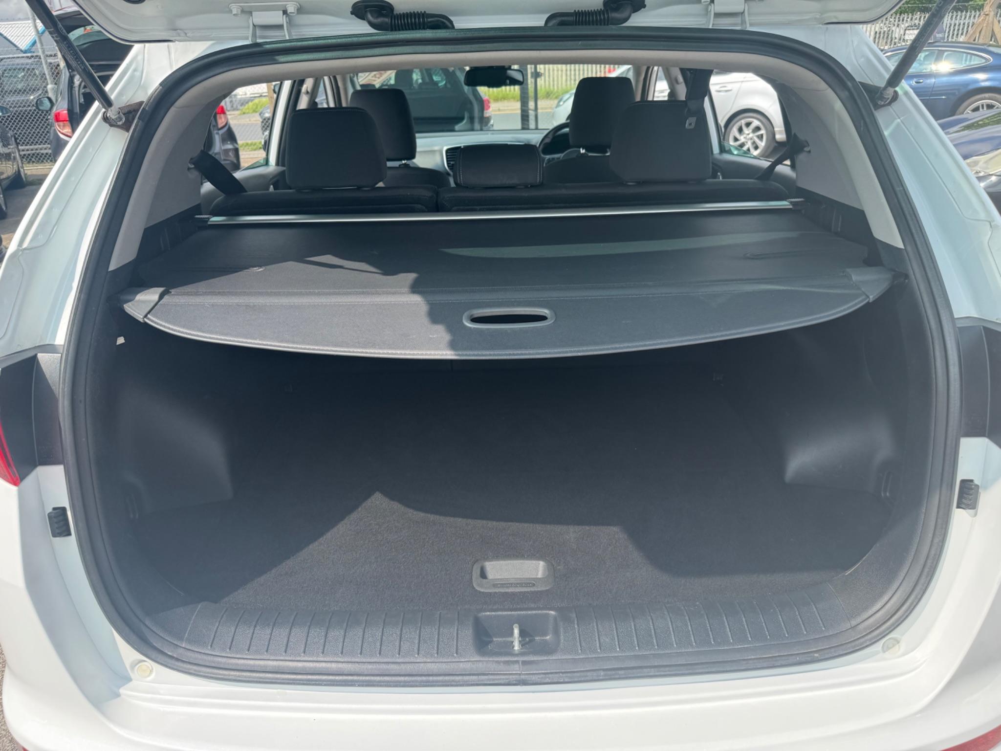 Kia Sportage 1.7 CRDi 2 Euro 6 (s/s) 5dr 5dr Manual 2016