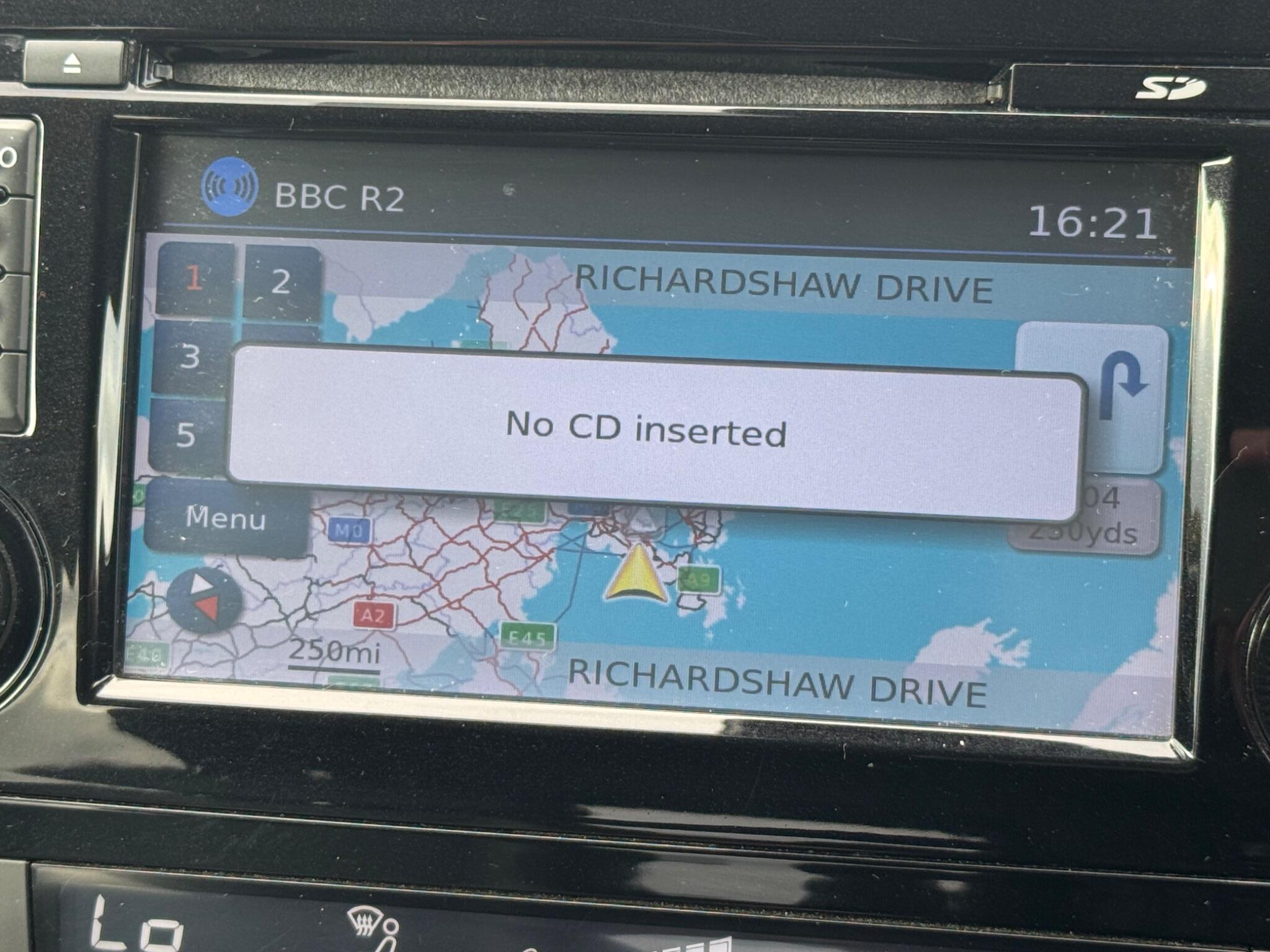 Nissan Qashqai 1.5 dCi Tekna 2WD Euro 5 (s/s) 5dr 5dr Manual 2014