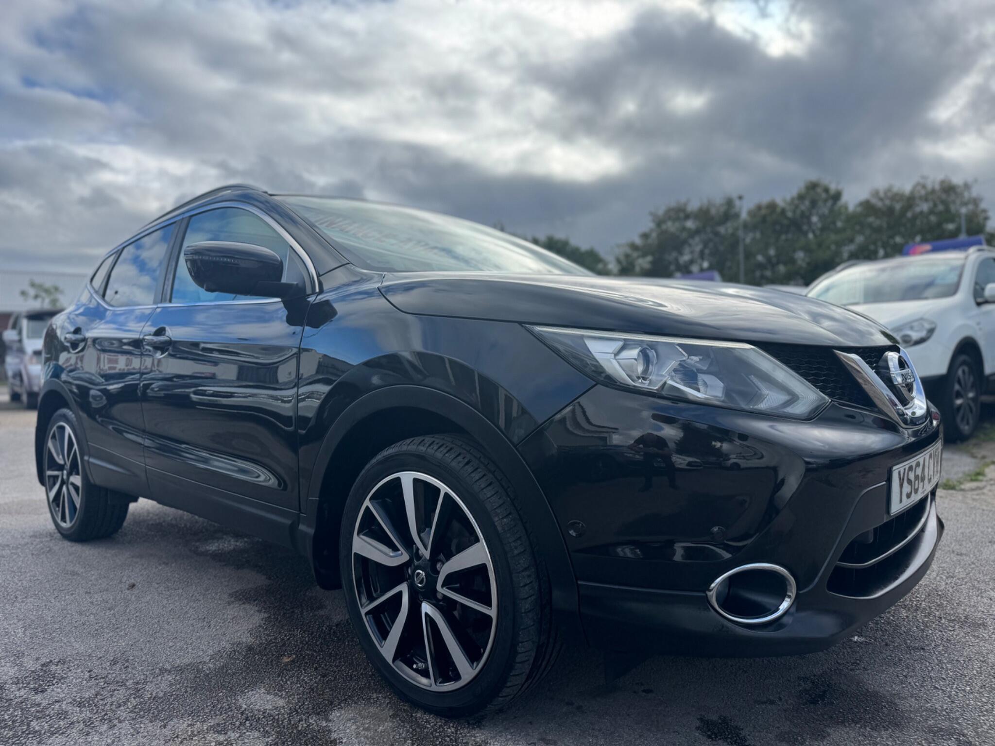 Nissan Qashqai 1.5 dCi Tekna 2WD Euro 5 (s/s) 5dr 5dr Manual 2014
