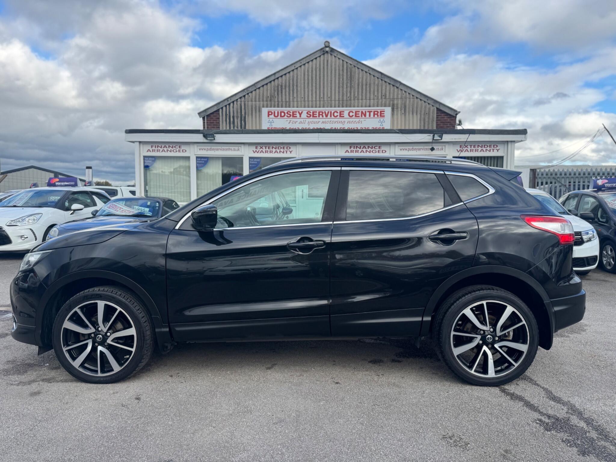 Nissan Qashqai 1.5 dCi Tekna 2WD Euro 5 (s/s) 5dr 5dr Manual 2014