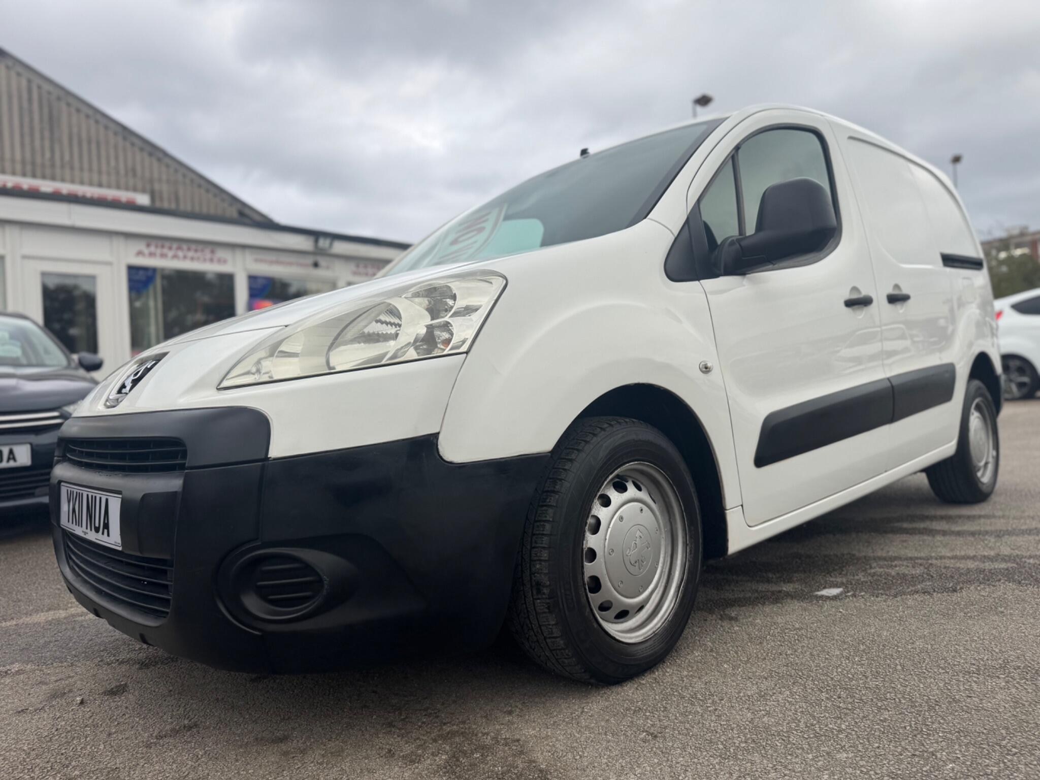 Peugeot Partner 1.6 HDi 850 S L1 4dr 4dr Manual 2011