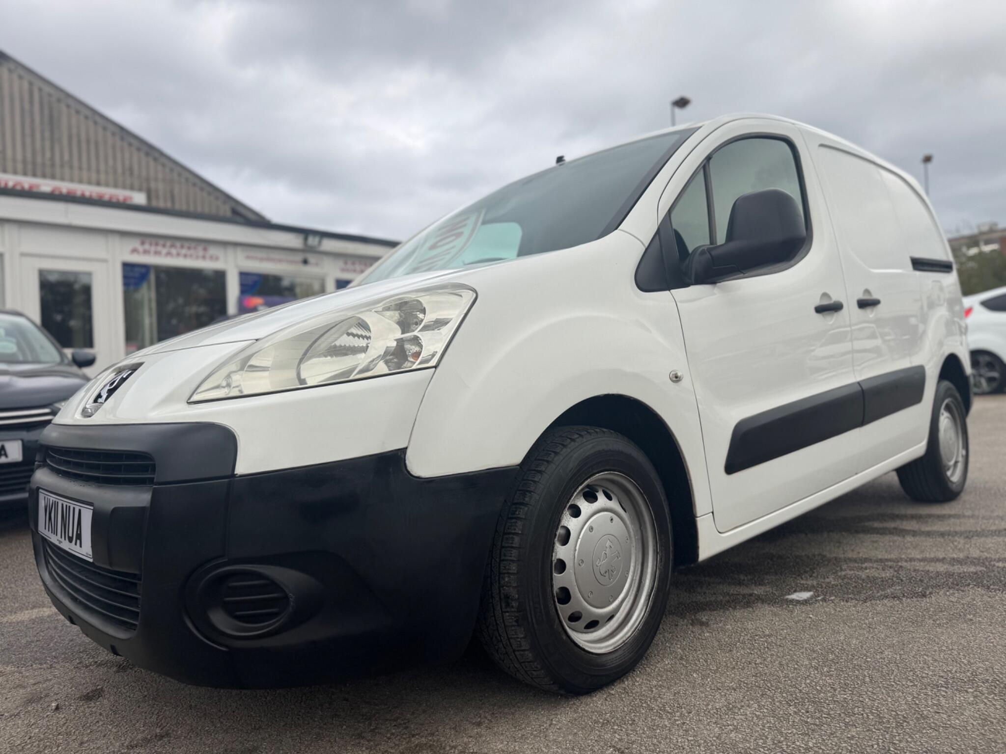 Peugeot Partner 1.6 HDi 850 S L1 4dr 4dr Manual 2011