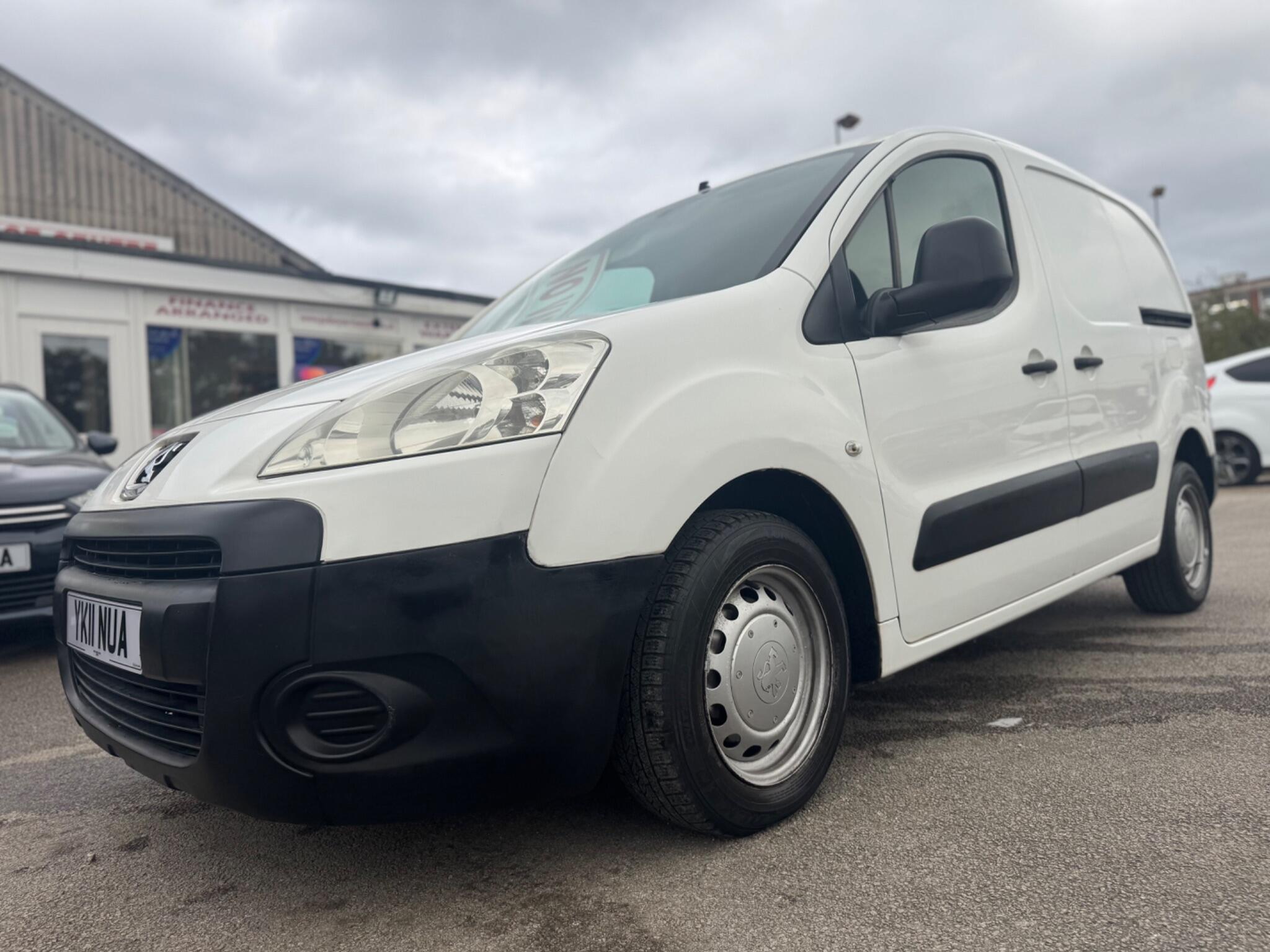 Peugeot Partner 1.6 HDi 850 S L1 4dr 4dr Manual 2011