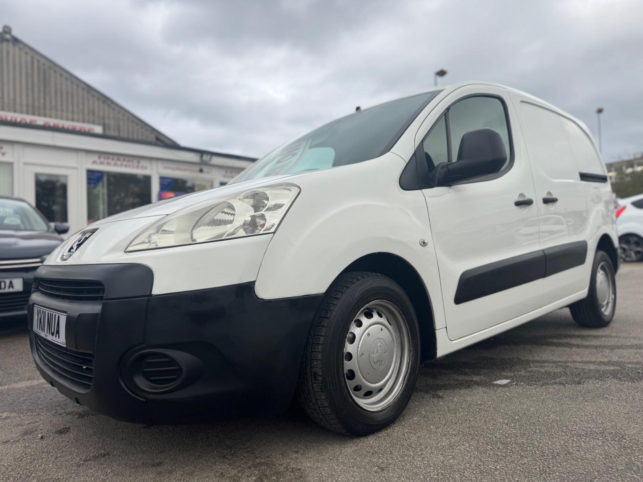 Peugeot Partner 1.6 HDi 850 S L1 4dr 4dr Manual 2011