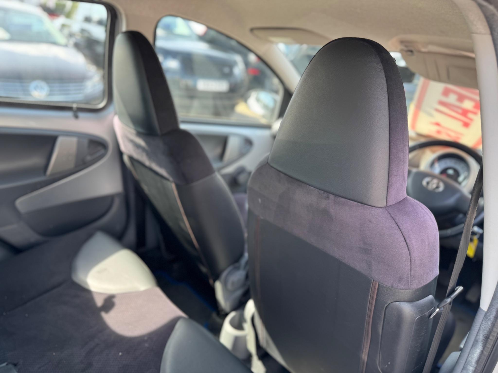 Toyota Aygo 1.0 VVT-i Platinum Euro 4 5dr 5dr Manual 2009