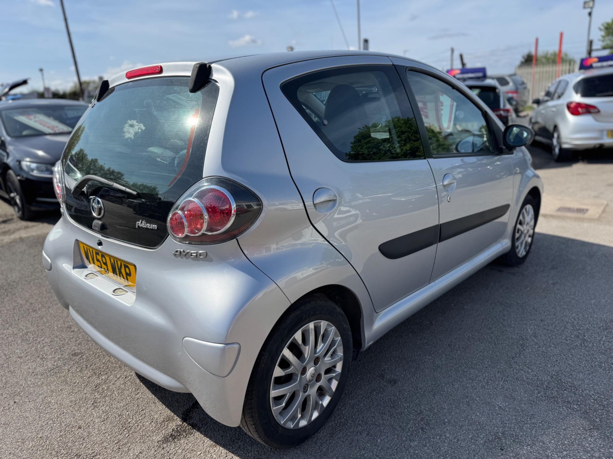 Toyota Aygo 1.0 VVT-i Platinum Euro 4 5dr 5dr Manual 2009