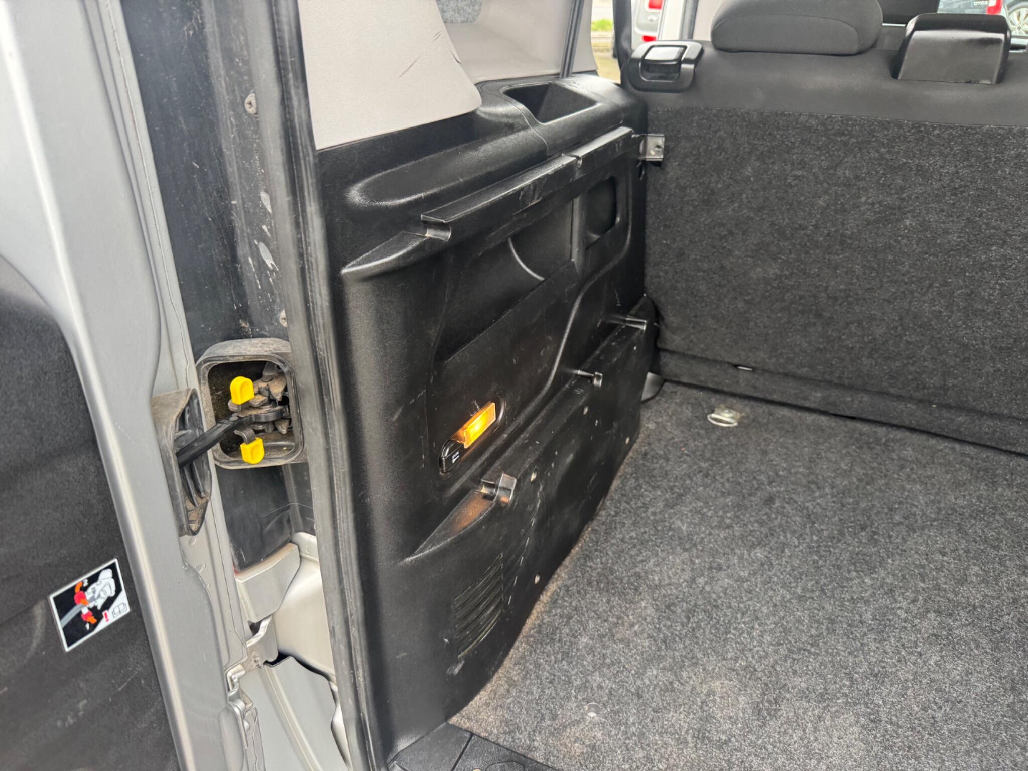 Vauxhall Combo 1.6 CDTi 2300 16v Sportive FWD L1 H1 (s/s) 3dr 3dr Manual 2016