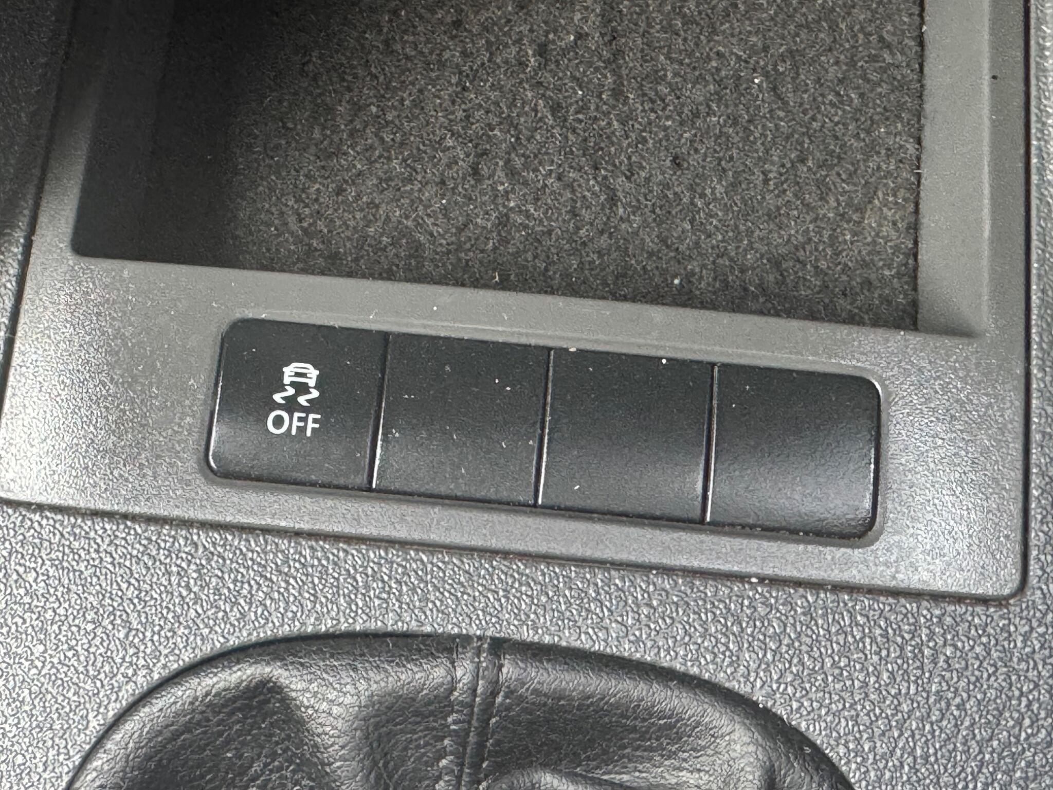 Volkswagen Caddy 1.6 TDI C20 Trendline L1 H1 4dr 4dr Manual 2014