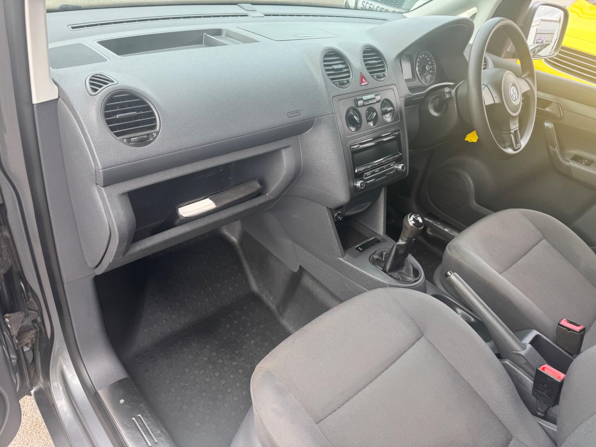 Volkswagen Caddy 1.6 TDI C20 Trendline L1 H1 4dr 4dr Manual 2014