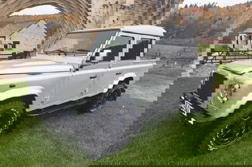 Land Rover DEFENDER 110