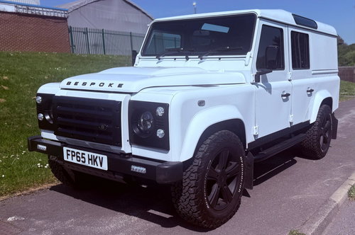 Land Rover DEFENDER 110