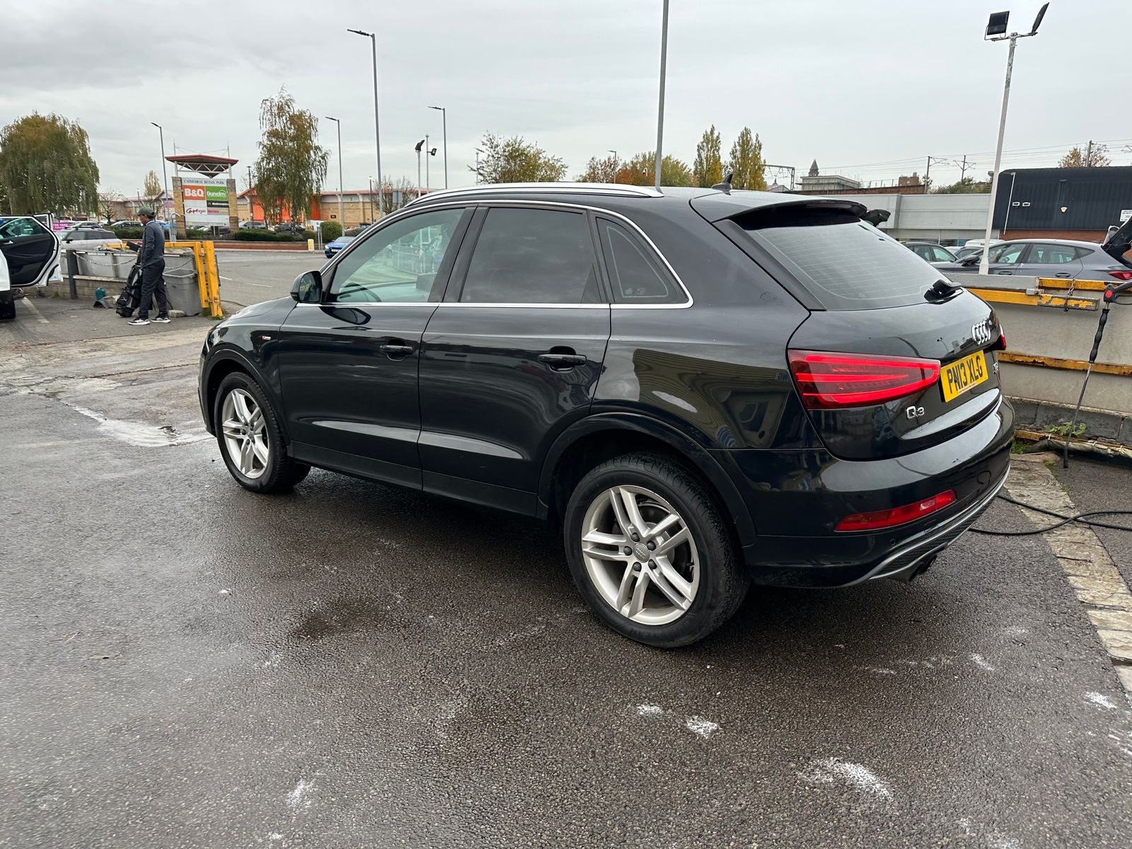 Audi Q3 2.0L S Line TDI Quattro Semi-Auto SUV 5dr Diesel Semi Automatic Euro 5 (174 bhp) 5dr Semi Automatic 2013