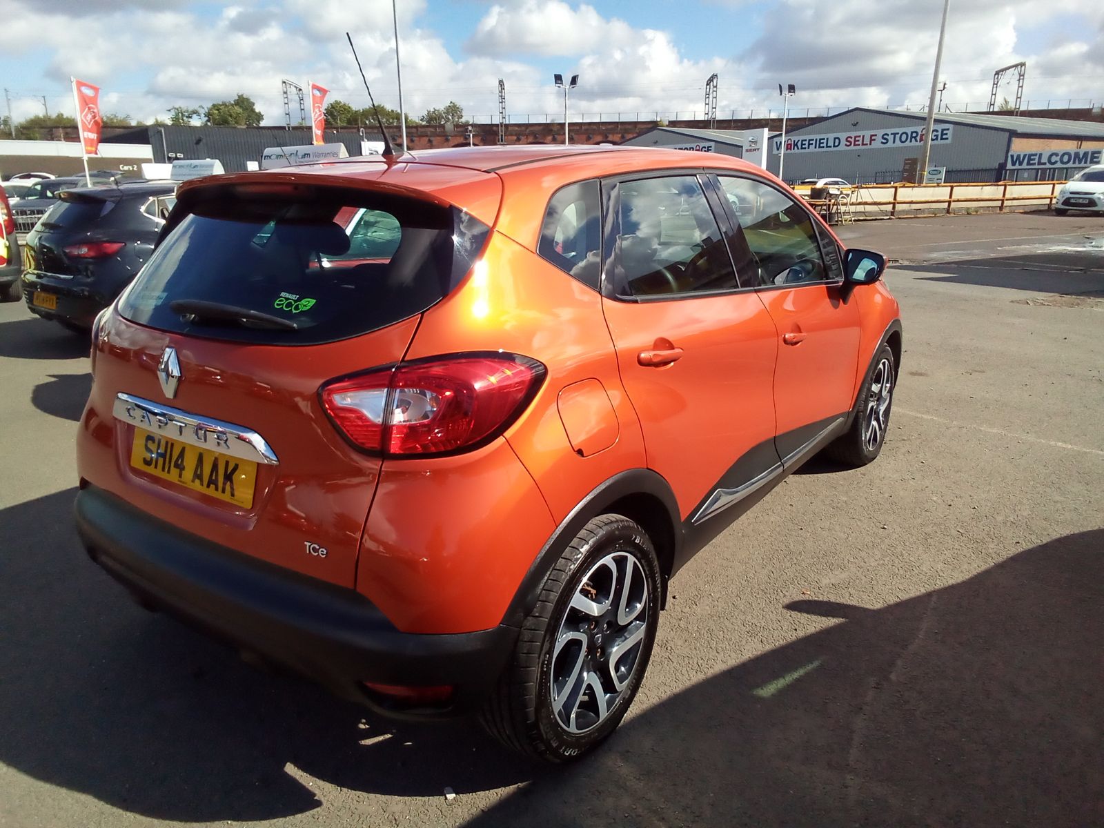 Renault Captur 0.9L Dynamique MediaNav Energy TCe S/S SUV 5dr Petrol Manual Euro 5 (90 bhp) 5dr Manual 2014