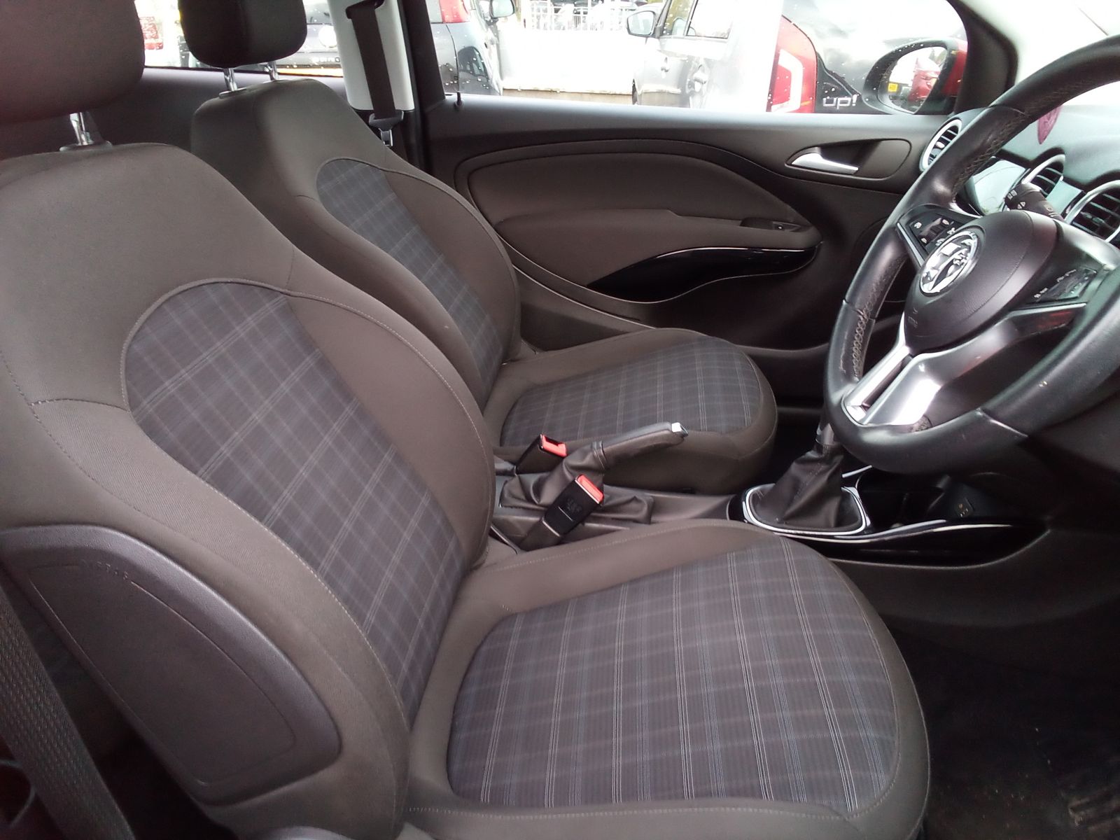 Vauxhall ADAM 1.2L Adam Glam Hatchback 3dr Petrol Manual Euro 6 (69 bhp) 3dr Manual 2015