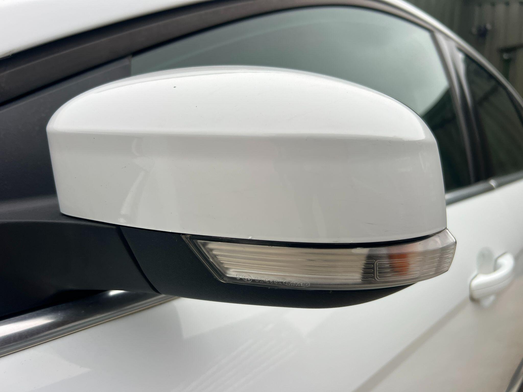 Ford Focus 1.6 TDCi Zetec Euro 5 (s/s) 5dr 5dr Manual 2015