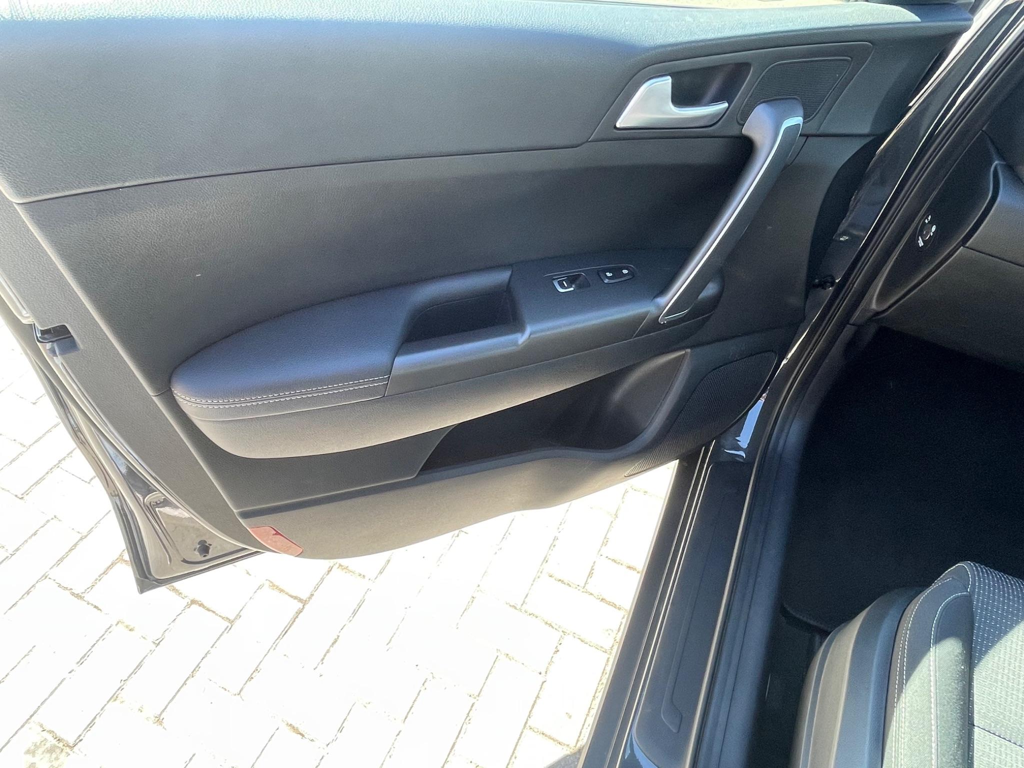 Kia Sportage 1.6 CRDi MHEV 2 Euro 6 (s/s) 5dr 5dr Manual 2020