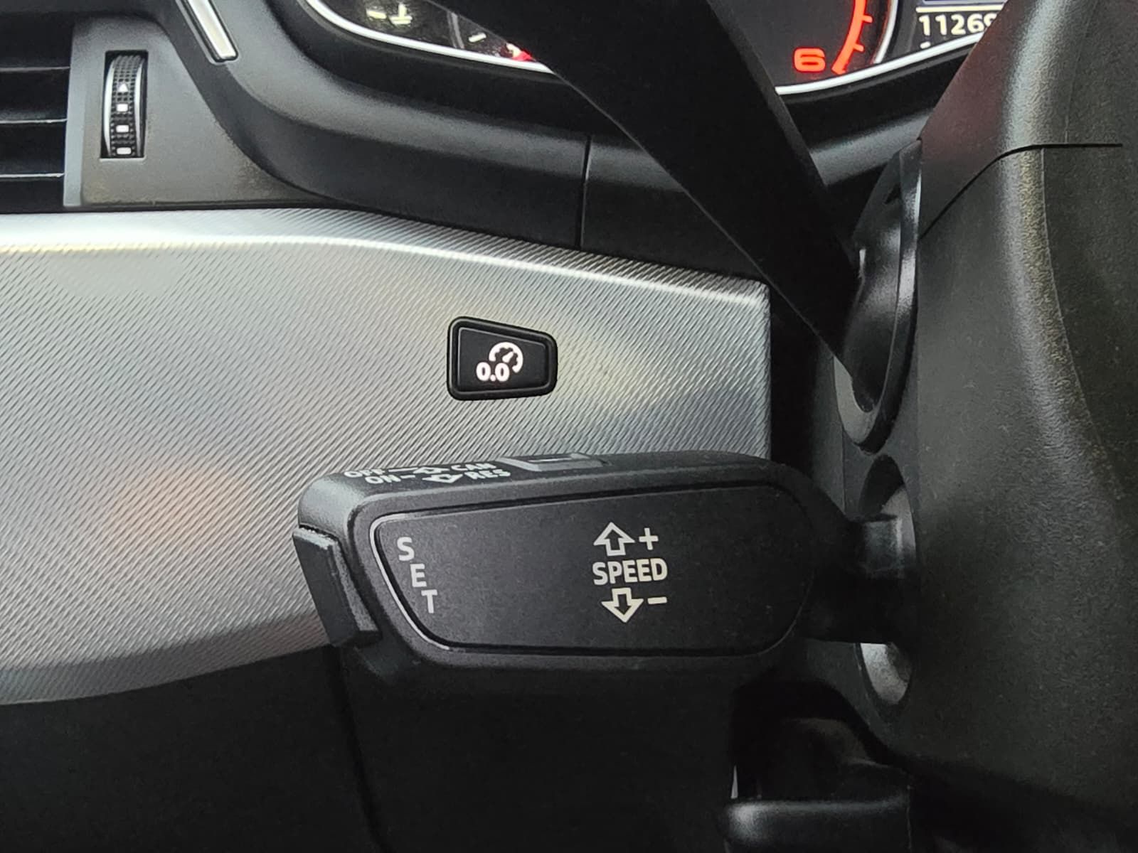 Audi A4 2.0L SE Ultra TDI Estate 5dr Diesel Manual Euro 6 (148 bhp) 5dr Manual 2025